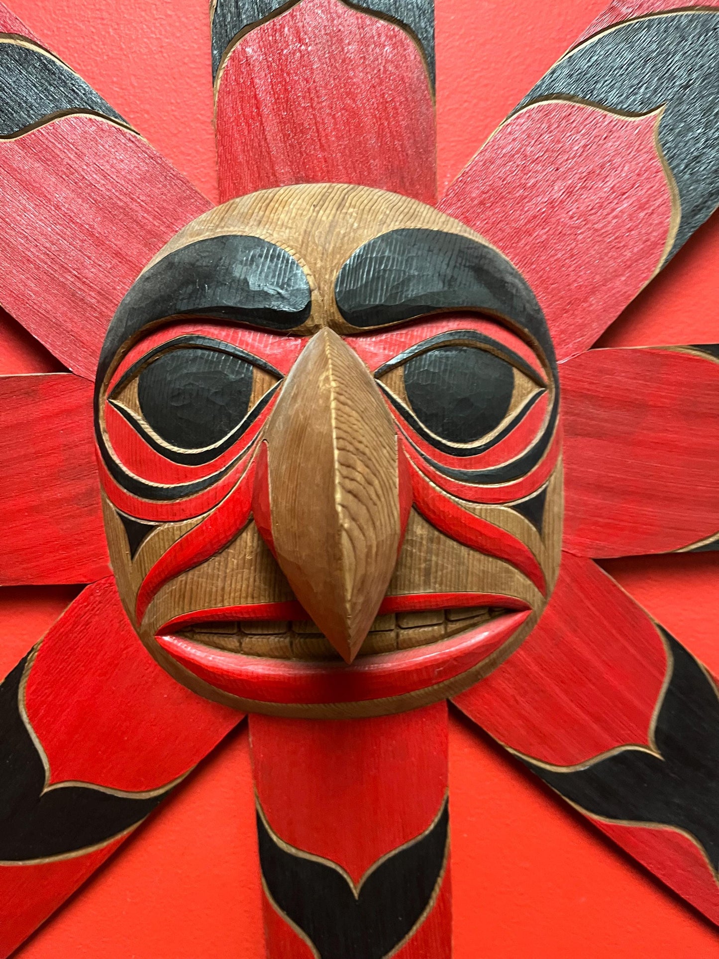 Fabulous 28 inch indigenous first nations pacific North West Coast Sun  mask  unsigned  from Vancouver Canada  wow