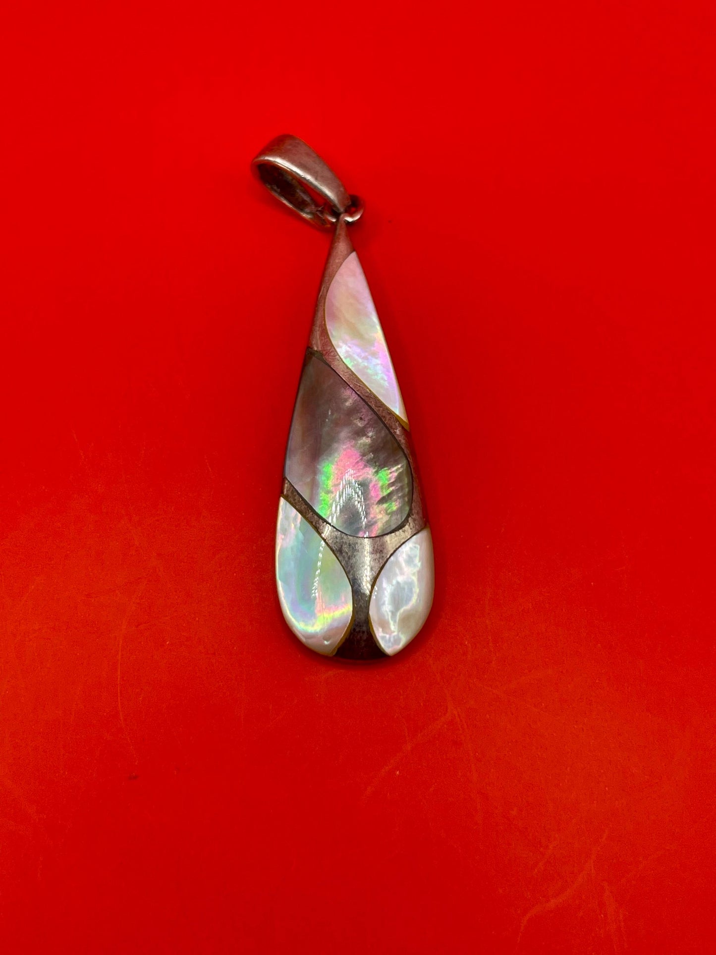 1.75 inch long abalone shell pendant lovely condition