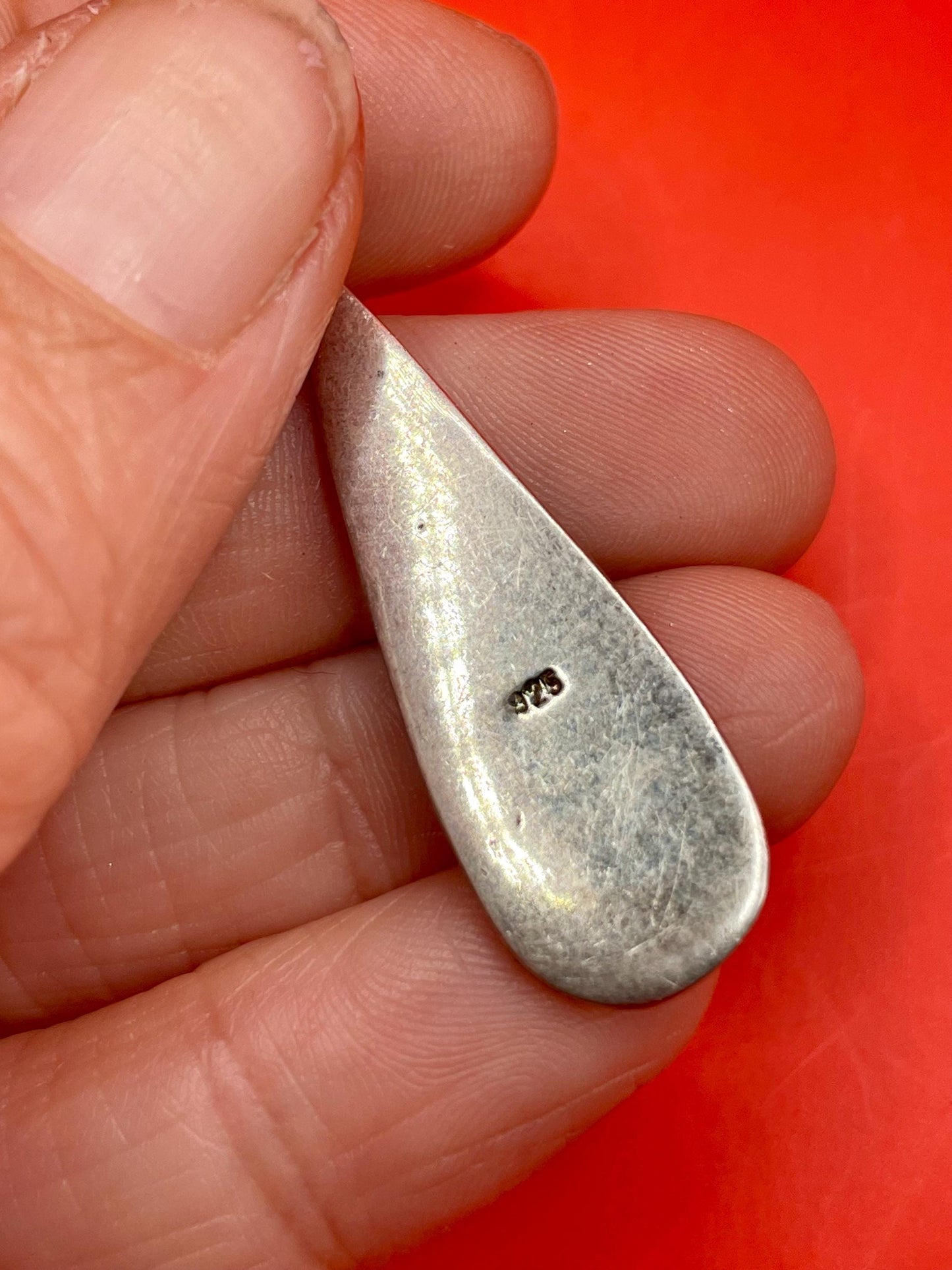 1.75 inch long abalone shell pendant lovely condition