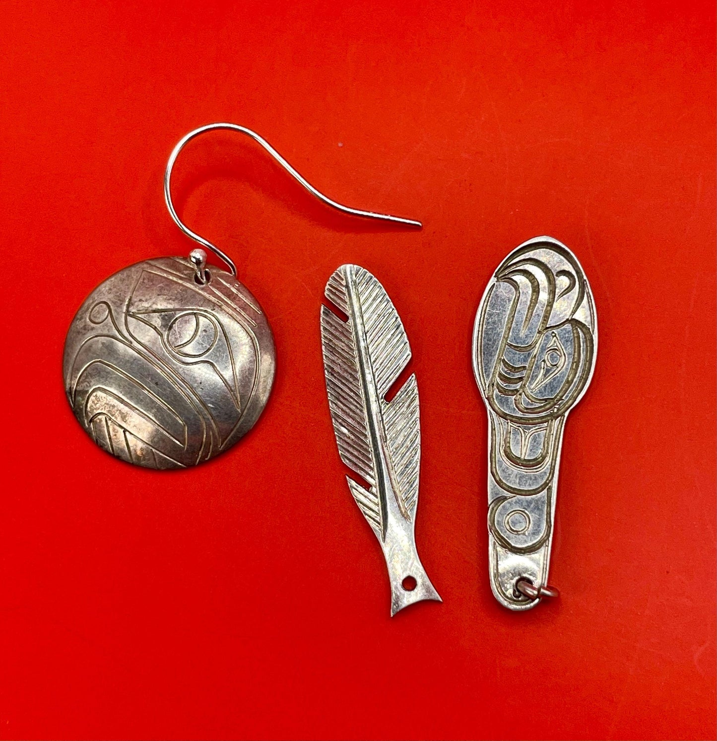 Indigenous First Nations Sterling Silver Earring, Pendant and feather  great value
