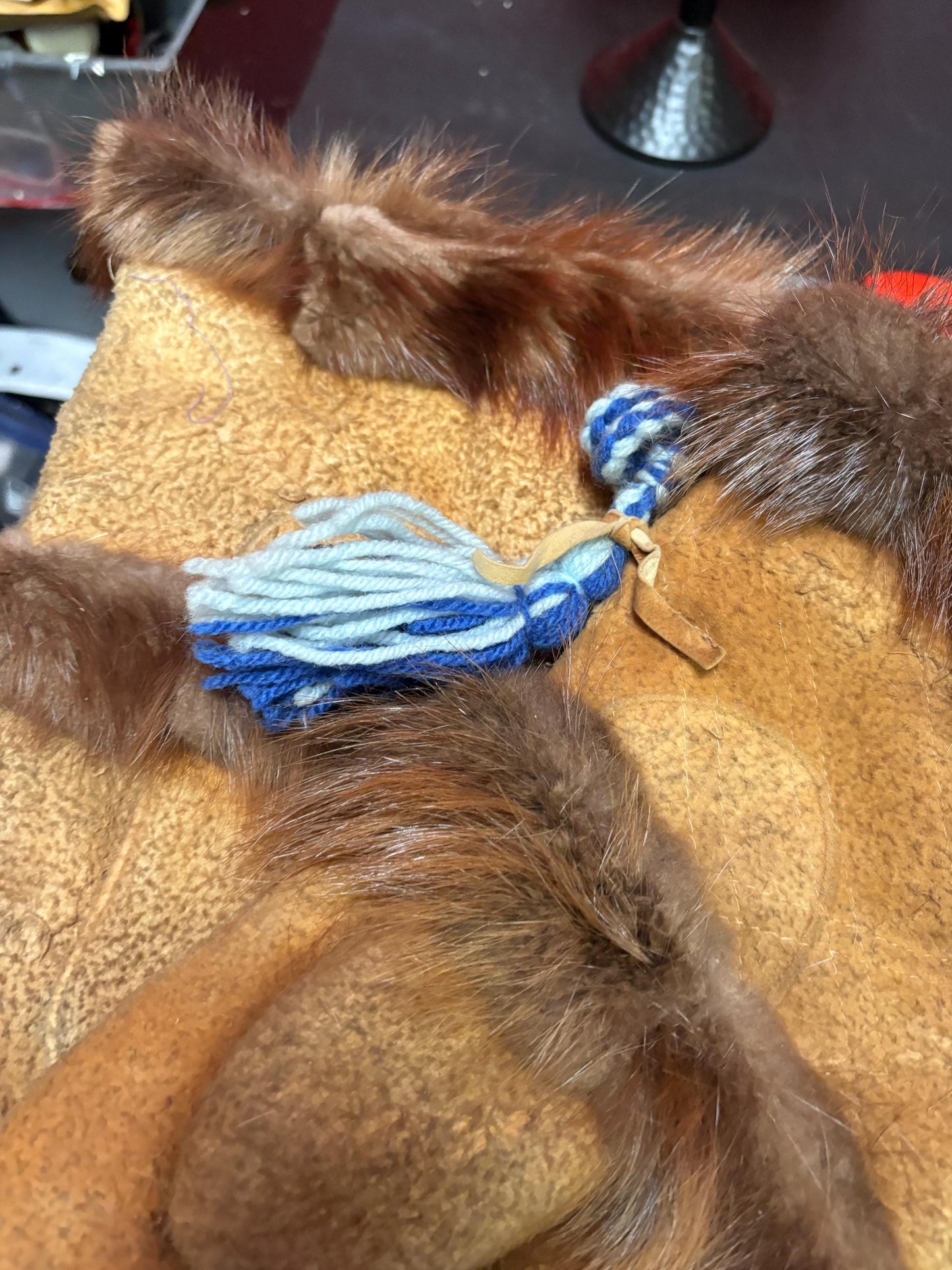 Lovely indigenous first nations leather and beaded gloves in good condition - value priced  9.5 x 5  good antique  condition