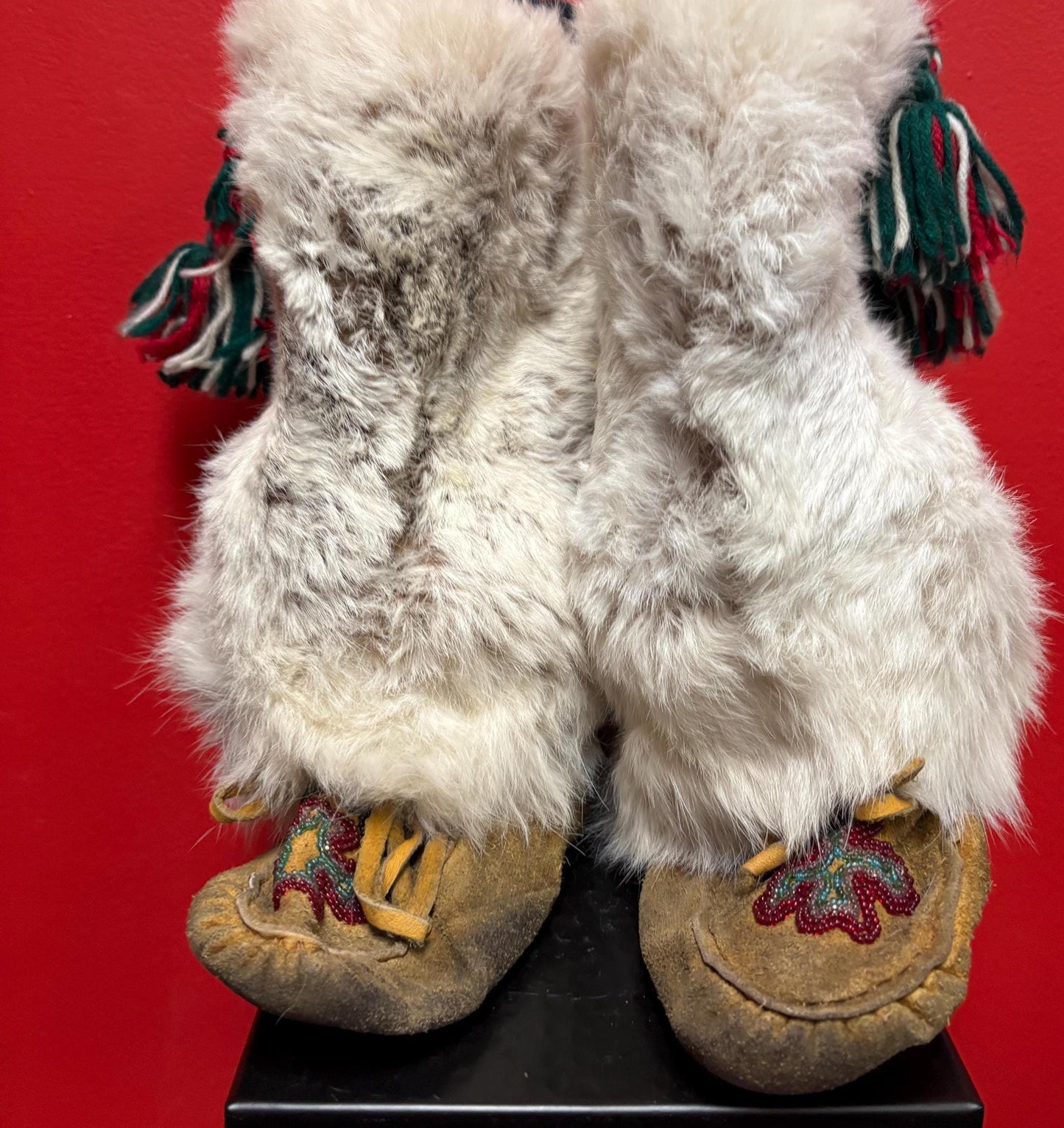 Beautiful indigenous first nations fur leather and beaded moccasin boots 12 x 10 long As is great decoration