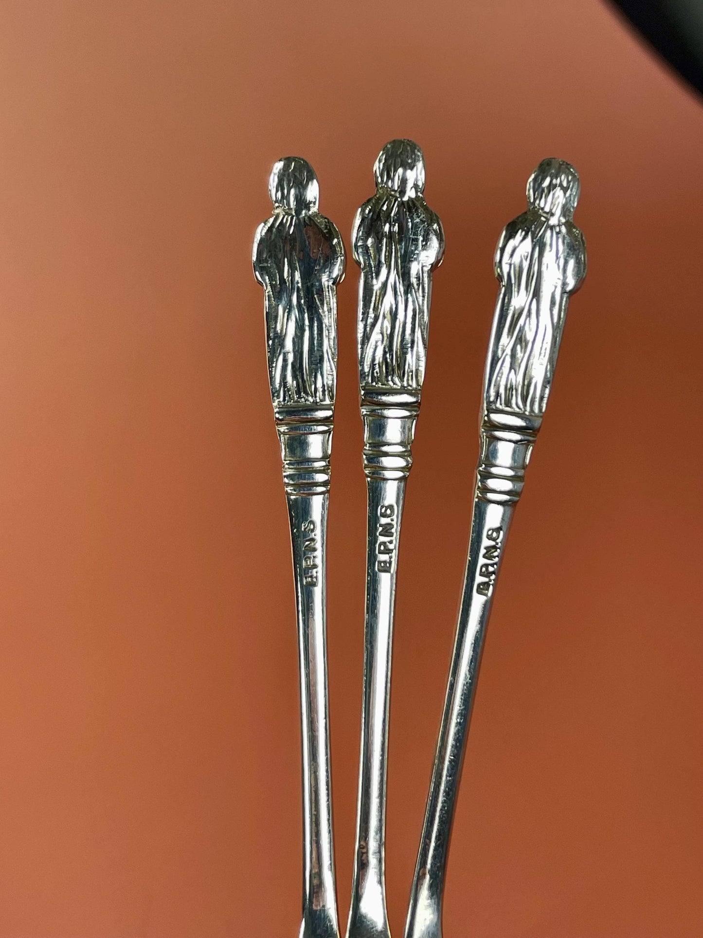 Silver-Plated Spoons Set 4.5 in in Case