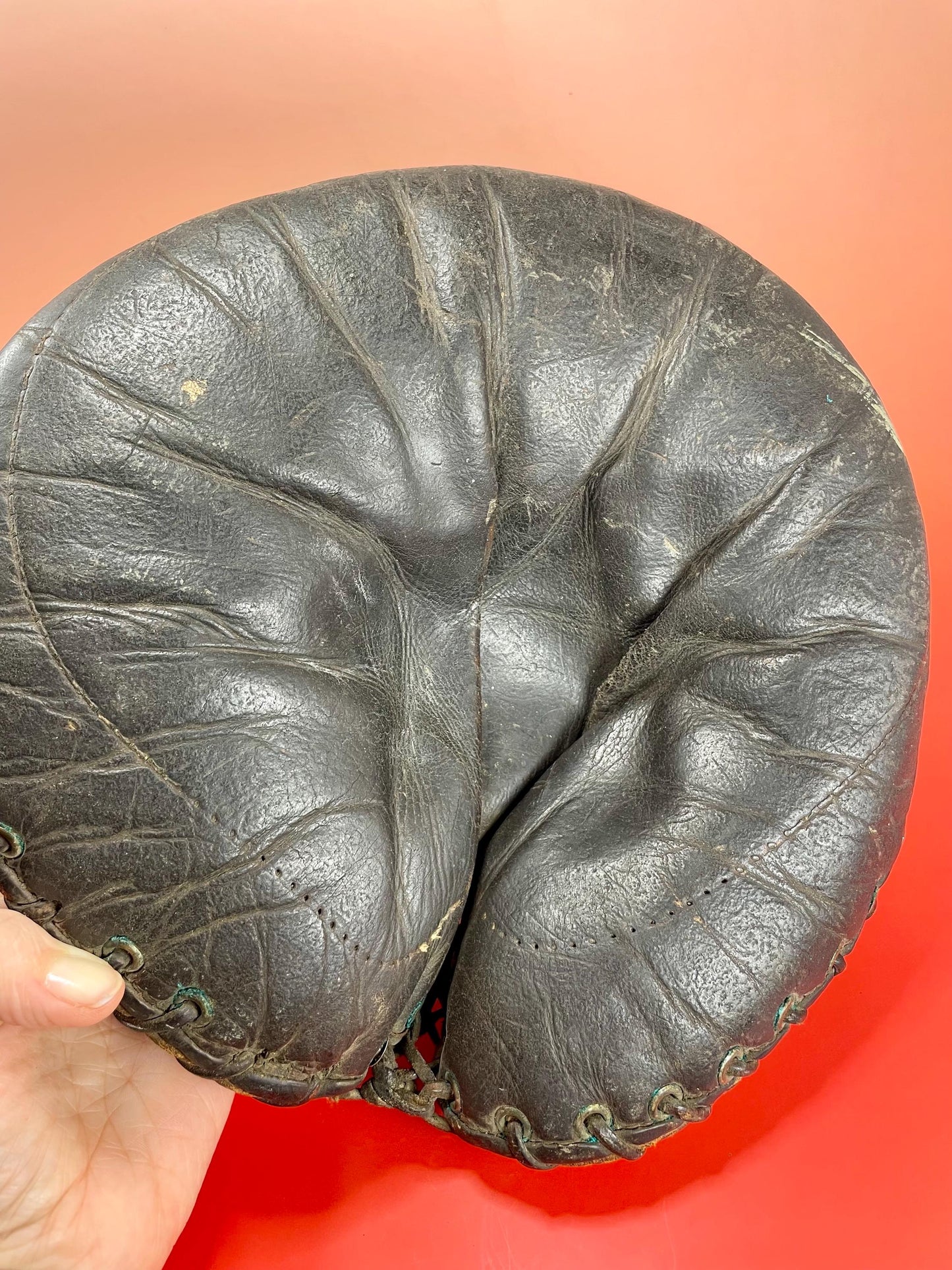Fabulous antique leather baseball catchers mitt great gift for the baseball enthusiast