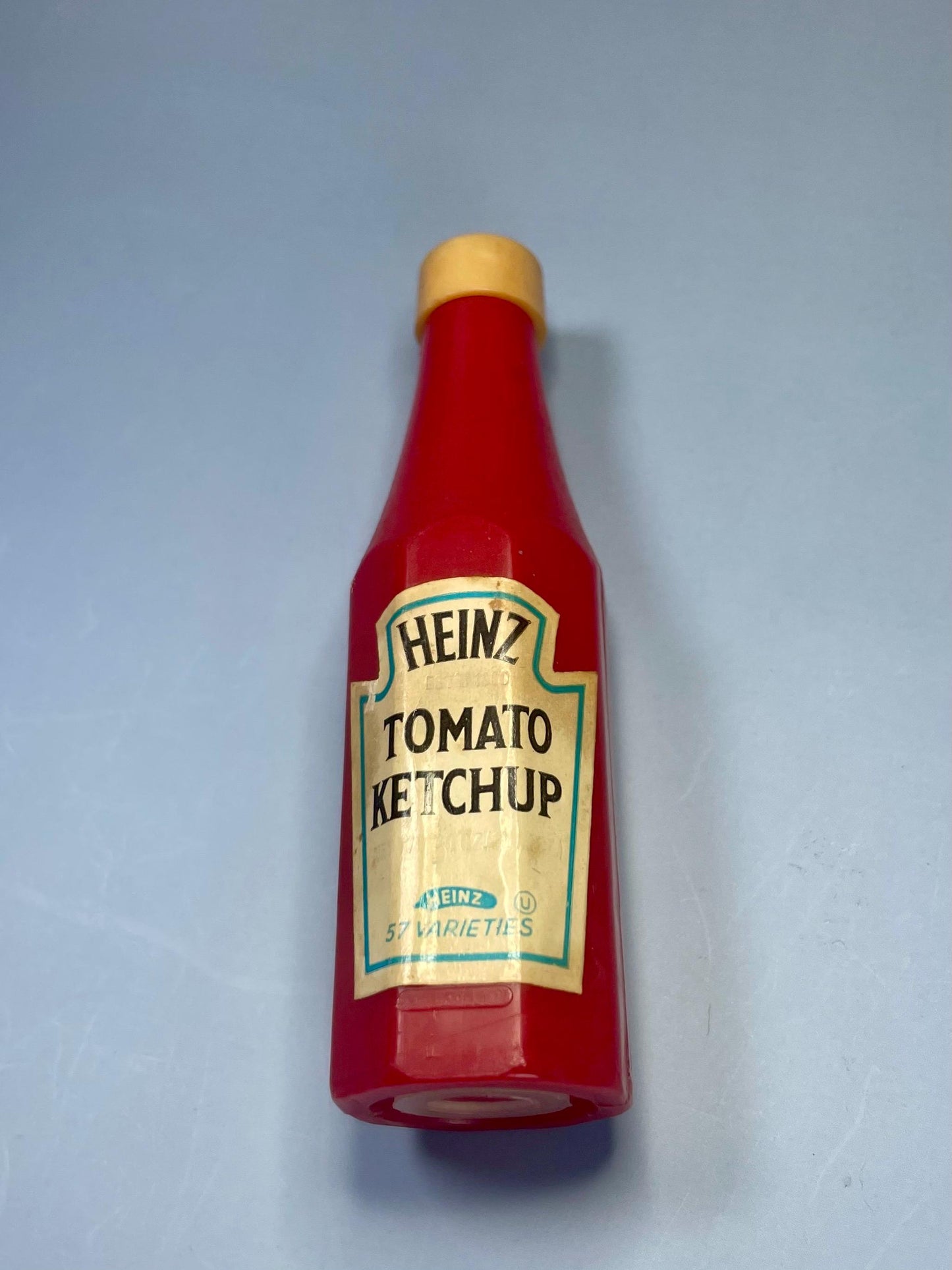 Cool Vintage 1950s Heinz Ketchup bottle Salt Shaker