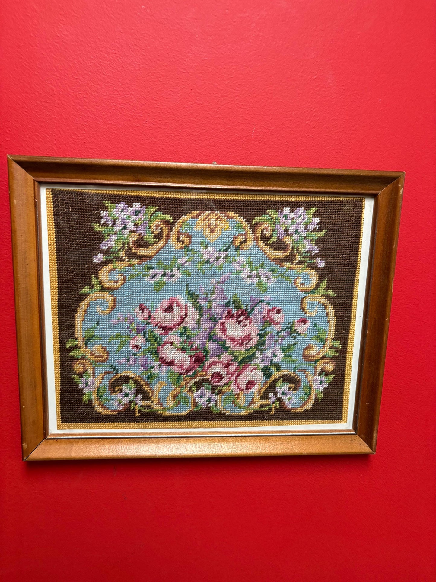 Stunning antique Embroidery in wooden frame total 15 x 12 and embroidery 12 x 10 wonderful detail and great value perfect gift