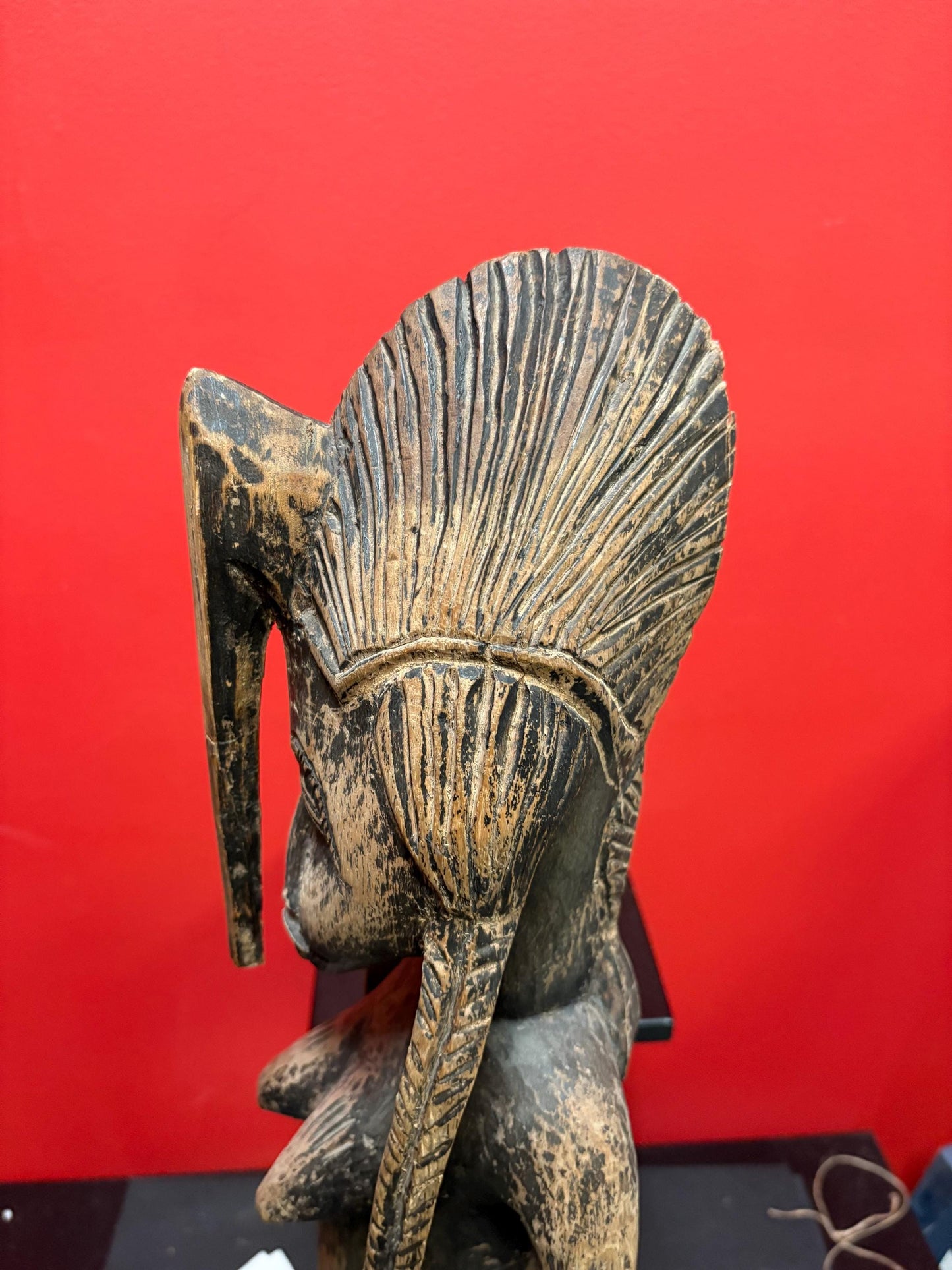 Stunning 32 inch tall antique Nigerian statue of a seated woman - fertility statue great condition see photos old beauty