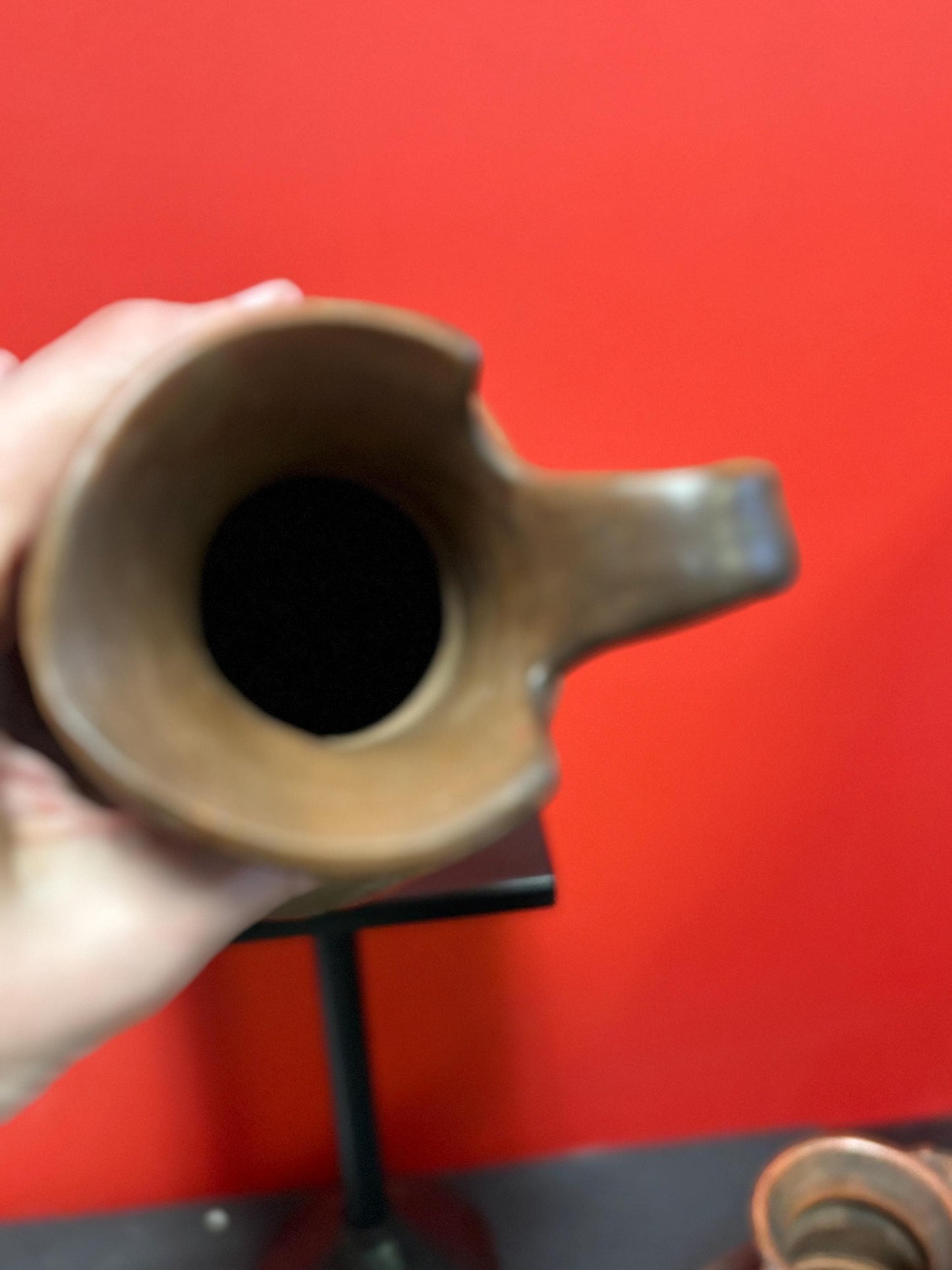 Beautiful antique South American Peruvian signed CHULUCANAS pottery jug great condition, and beautiful lines 10 inches high