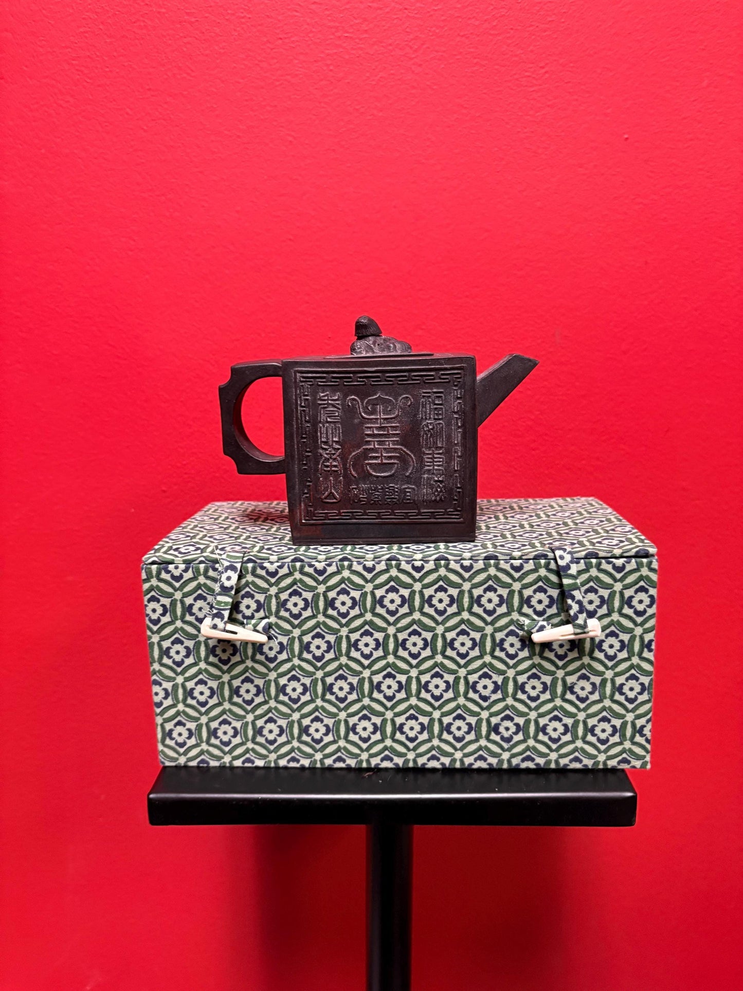 Beautiful 5 inch long by 3.5 high Chinese signed purple clay yixing teapot in perfect condition in box signed three times - B
