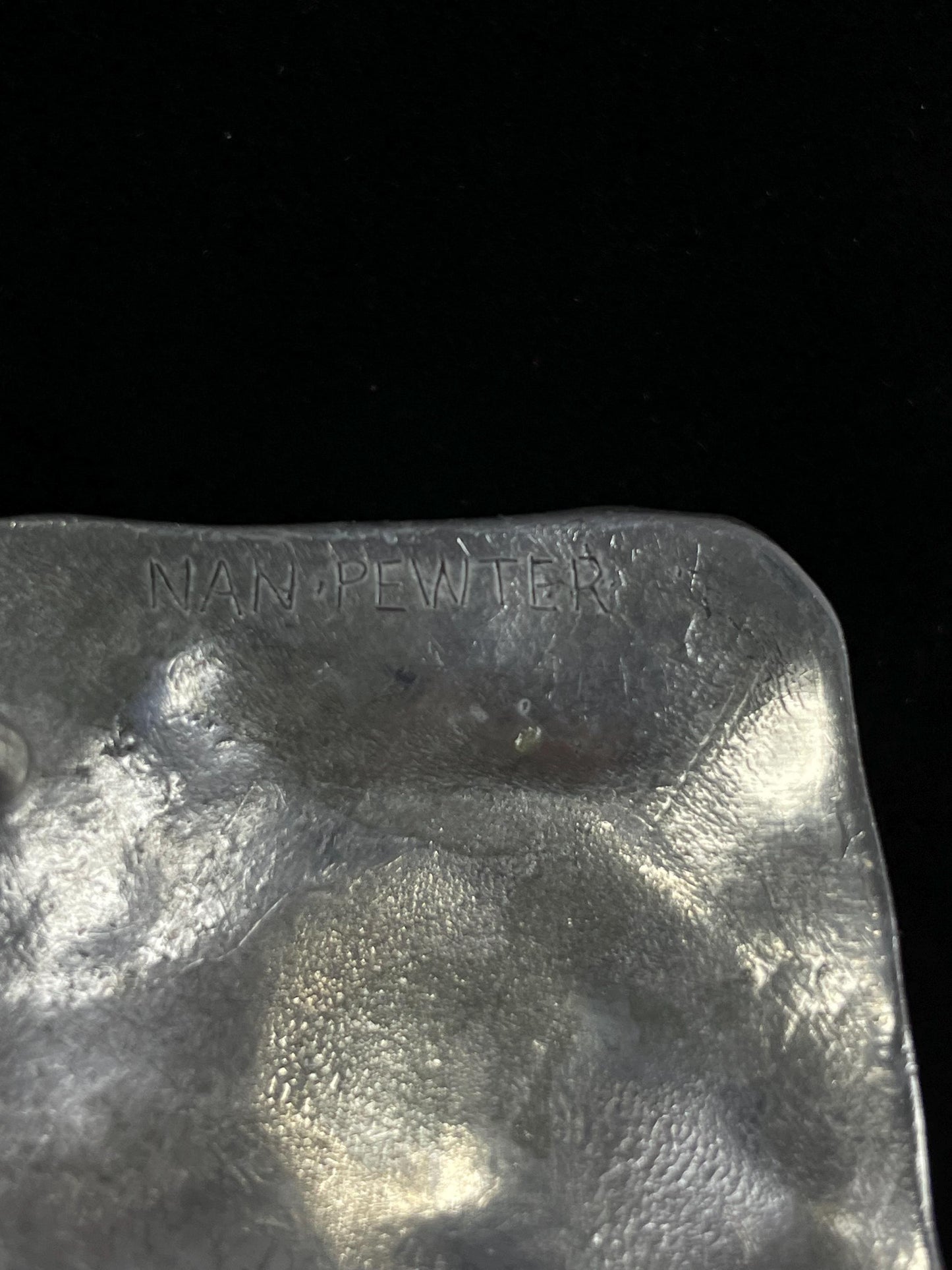 Very cool Vancouver 1.75 inch brutalist pendant chain included