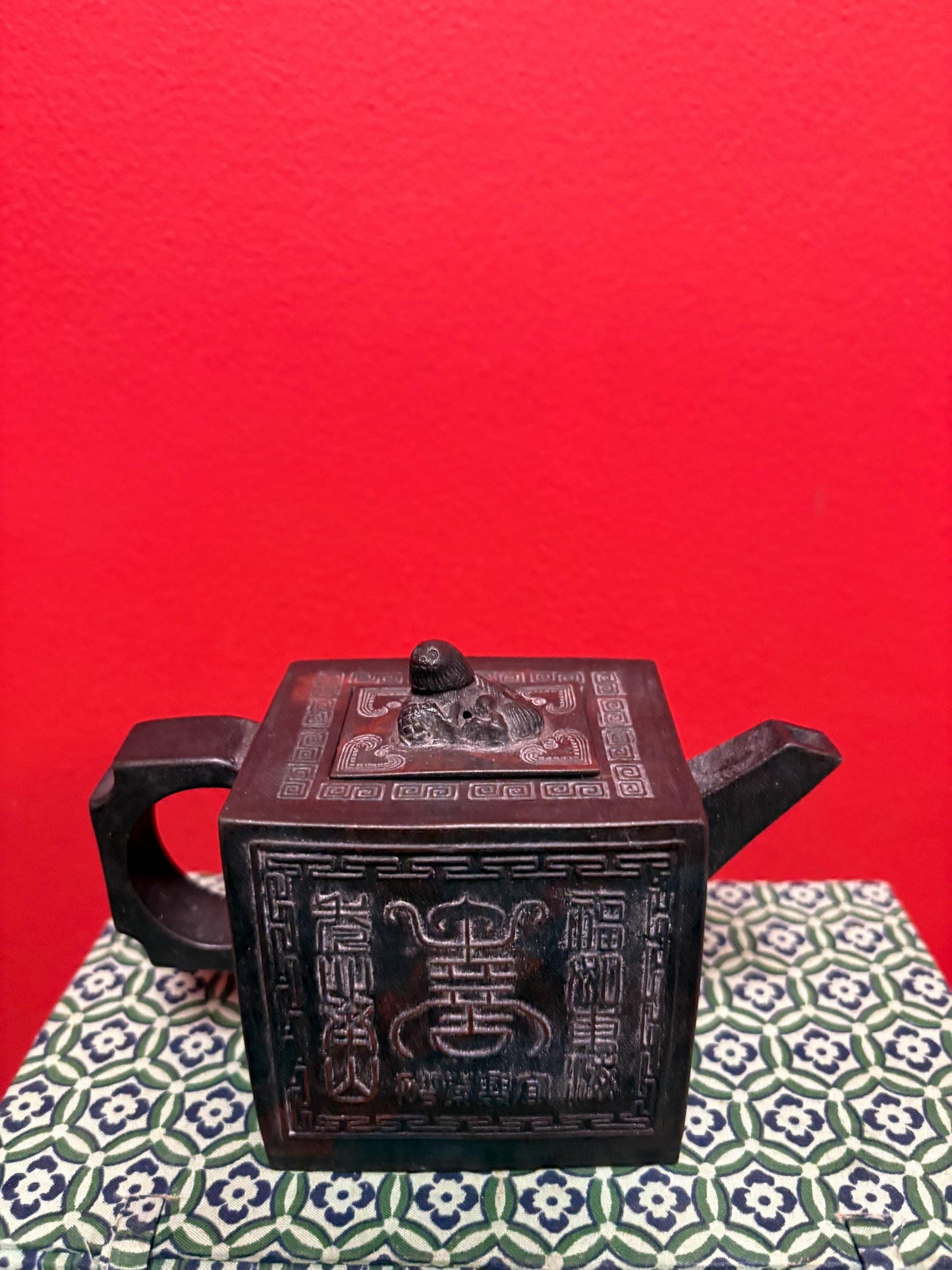 Beautiful 5 inch long by 3.5 high Chinese signed purple clay yixing teapot in perfect condition in box signed three times - B