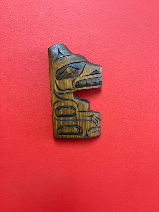 Beautiful unsigned 6 inch tall cedar wolf plaque - indigenous first nation pacific  north West Coast  well carved