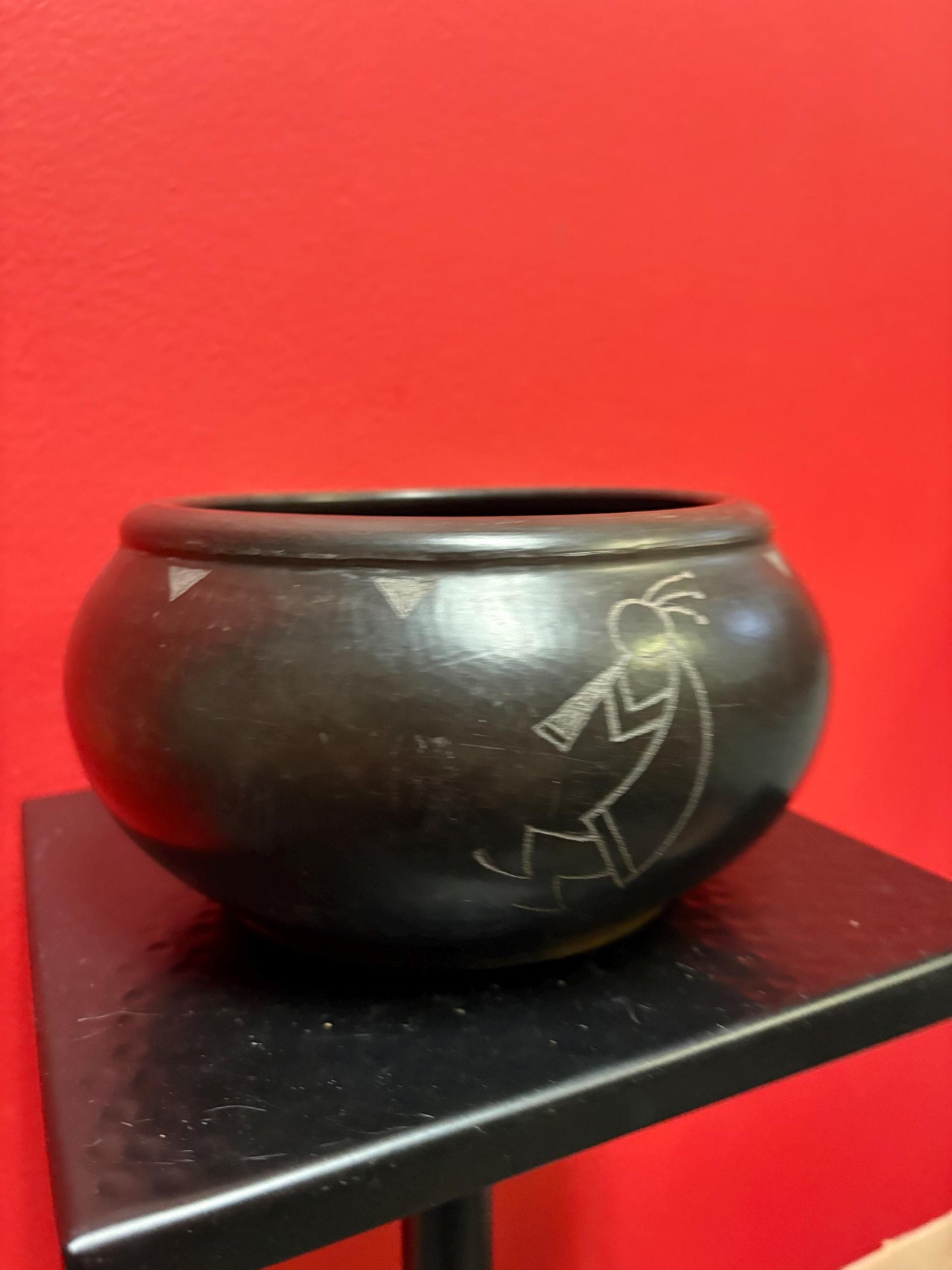 Exquisite 5 1/2 x 4 high antique Navajo Hopi handmade pottery bowl wonderful imagery and top quality southwestern American Navajo art