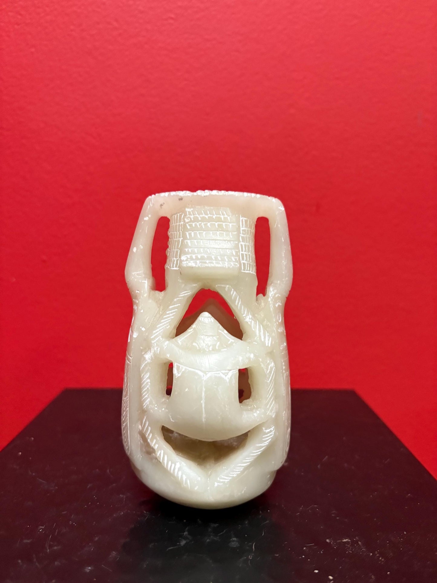 Beautiful 5 inch tall Jade vase great imagery origins unknown value priced