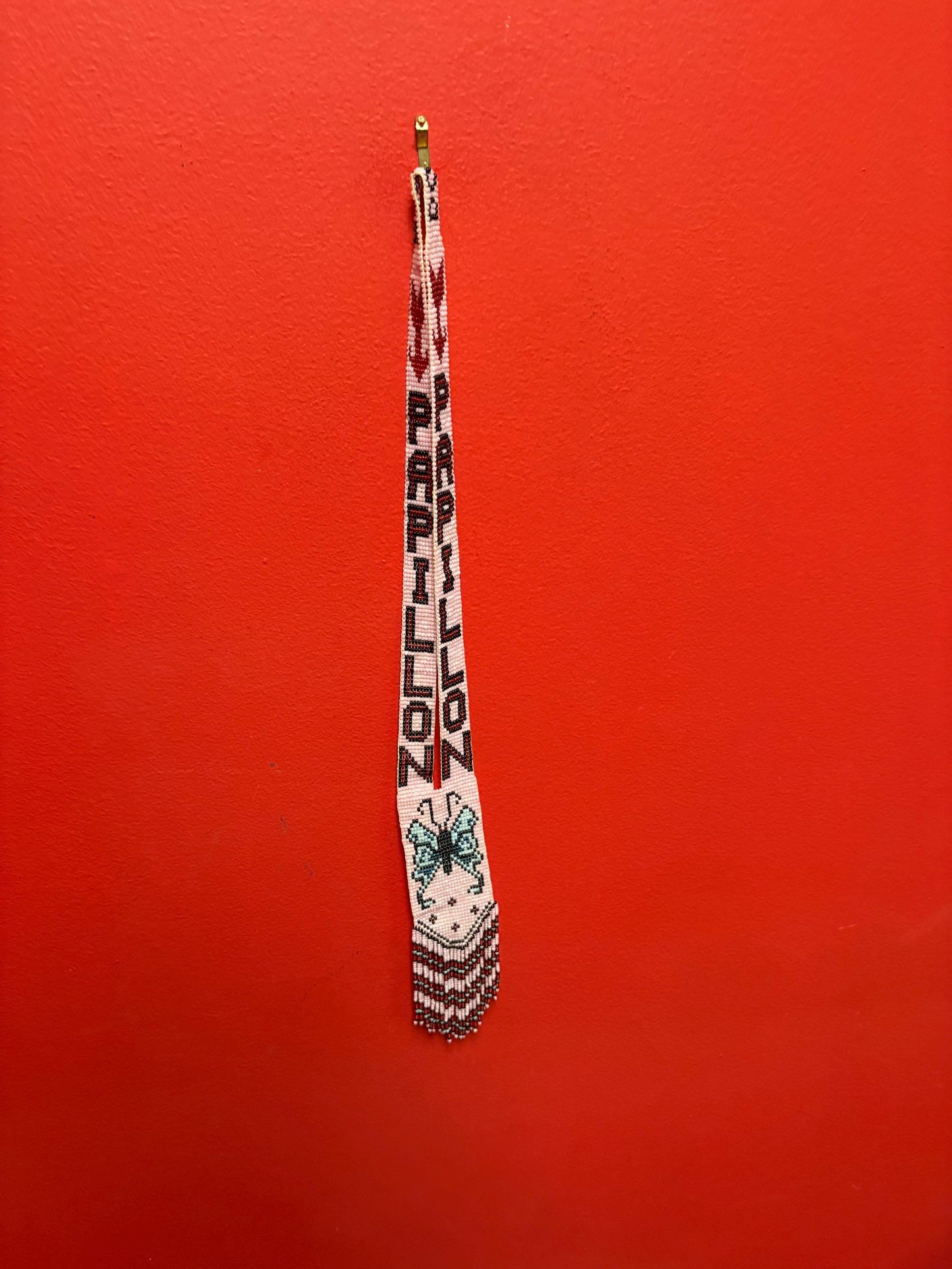 Beautiful indigenous First Nations beaded necklace representing PAPILLON great condition