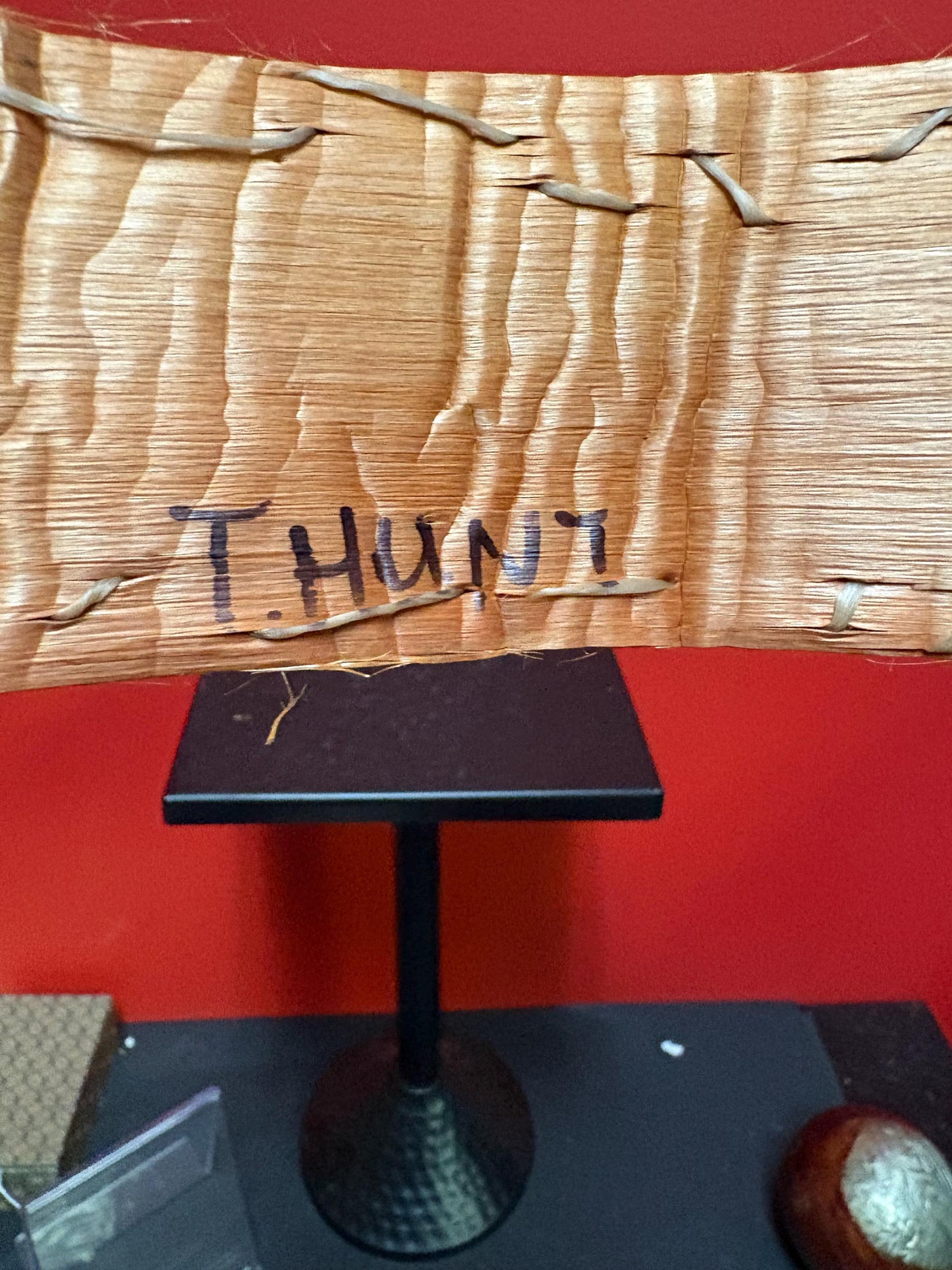 Beautiful antique indigenous Canadian First Nations 7 1/2 x 2 high cedar bark head dress nice condition famous artist Tony Hunt - wow