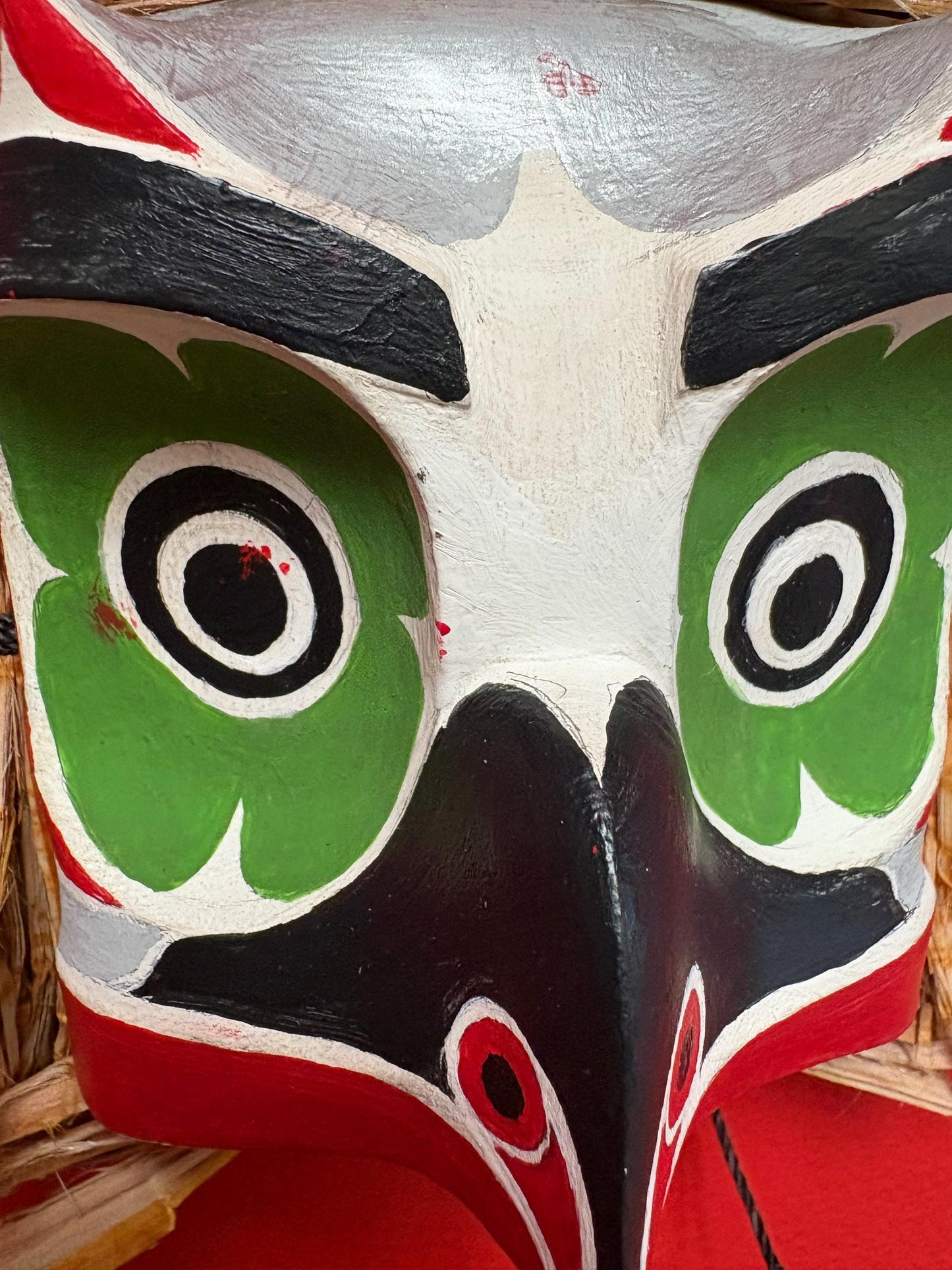 Beautiful indigenous first nation West Coast Brian SCOW alert Bay painted OWL mask - 6 inches see photos good value