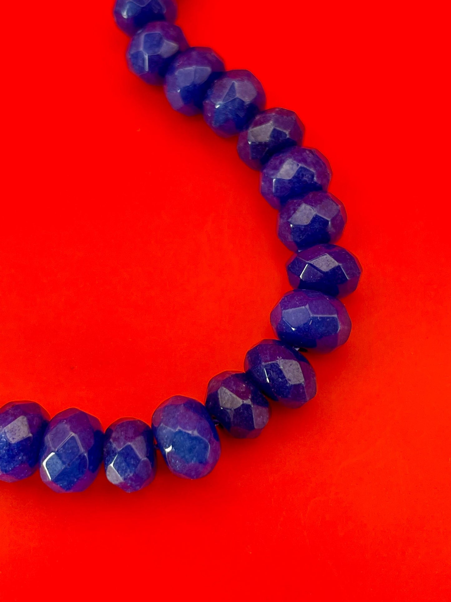 Lovely Blue beaded necklace very pretty