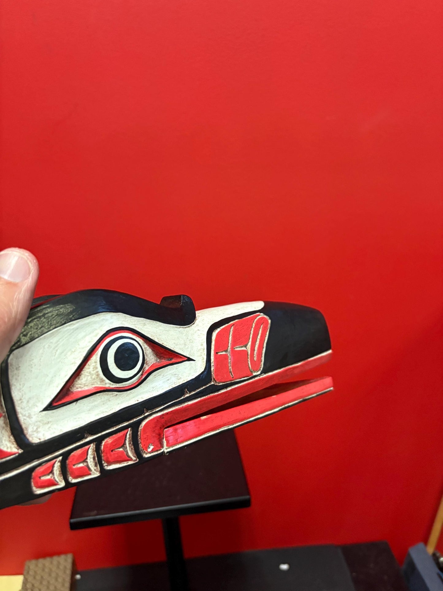 Wonderful indigenous first nation pacific north West Coast 11 x 3 1/2 high clapper mask by Artie george amazing quality and detail - wow