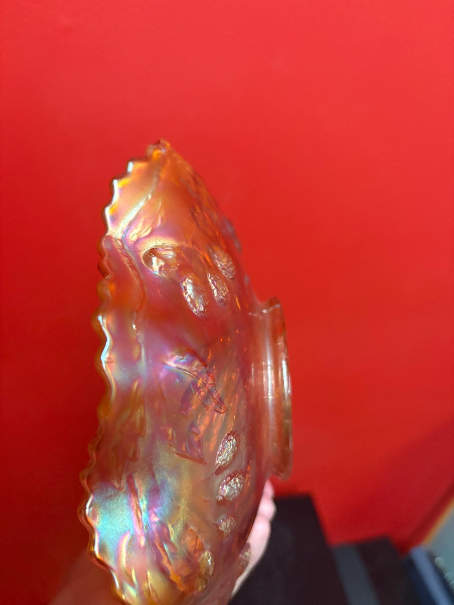 Lovely antique 9 inch wide carnival glass peacock at the fountain bowl with ruffle edges - great value and perfect condition- B