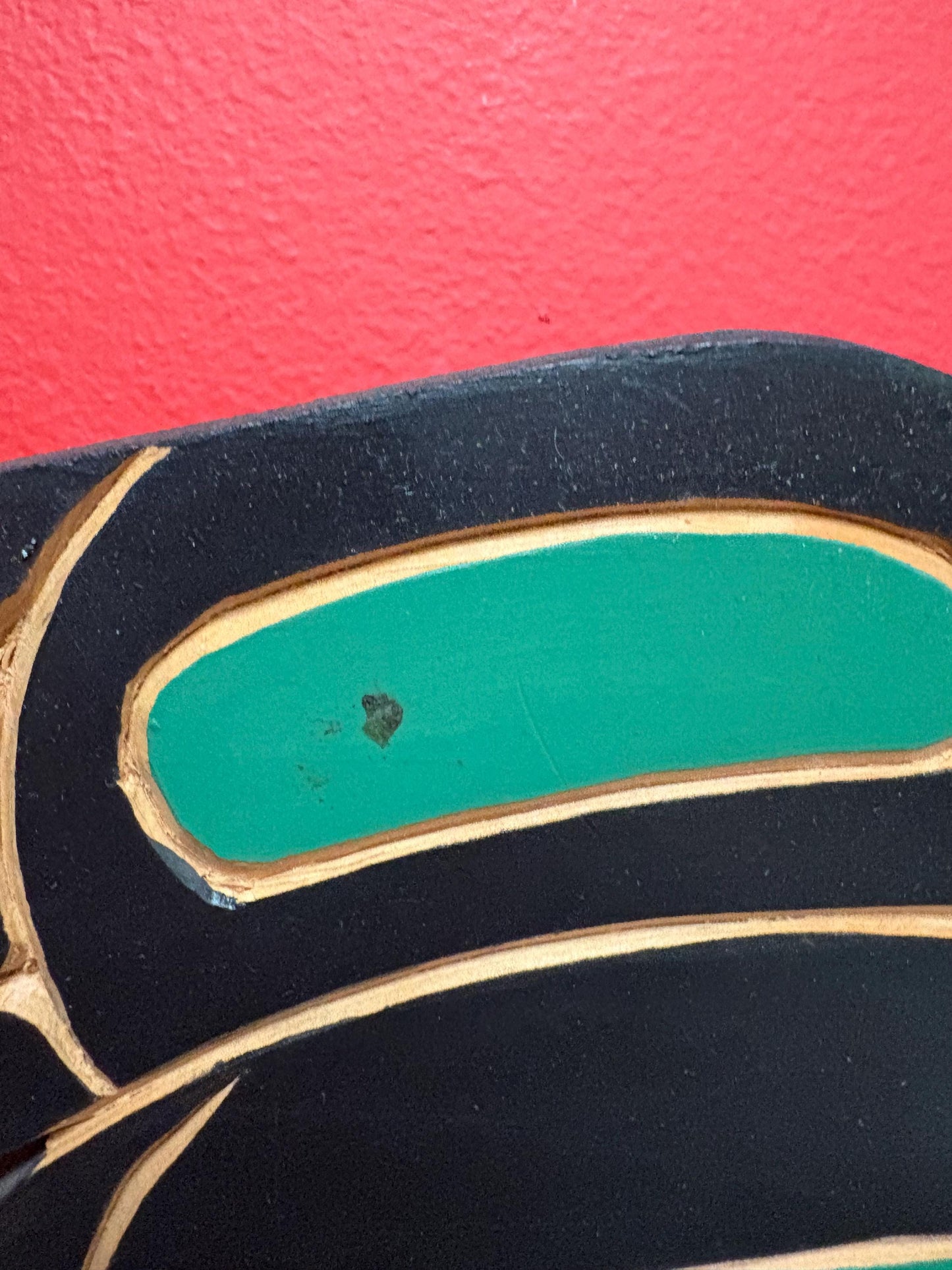 Beautiful signed indigenous first nations pacific north West Coast 14 by 7  inch polychrome painted Kolus plaque  good value