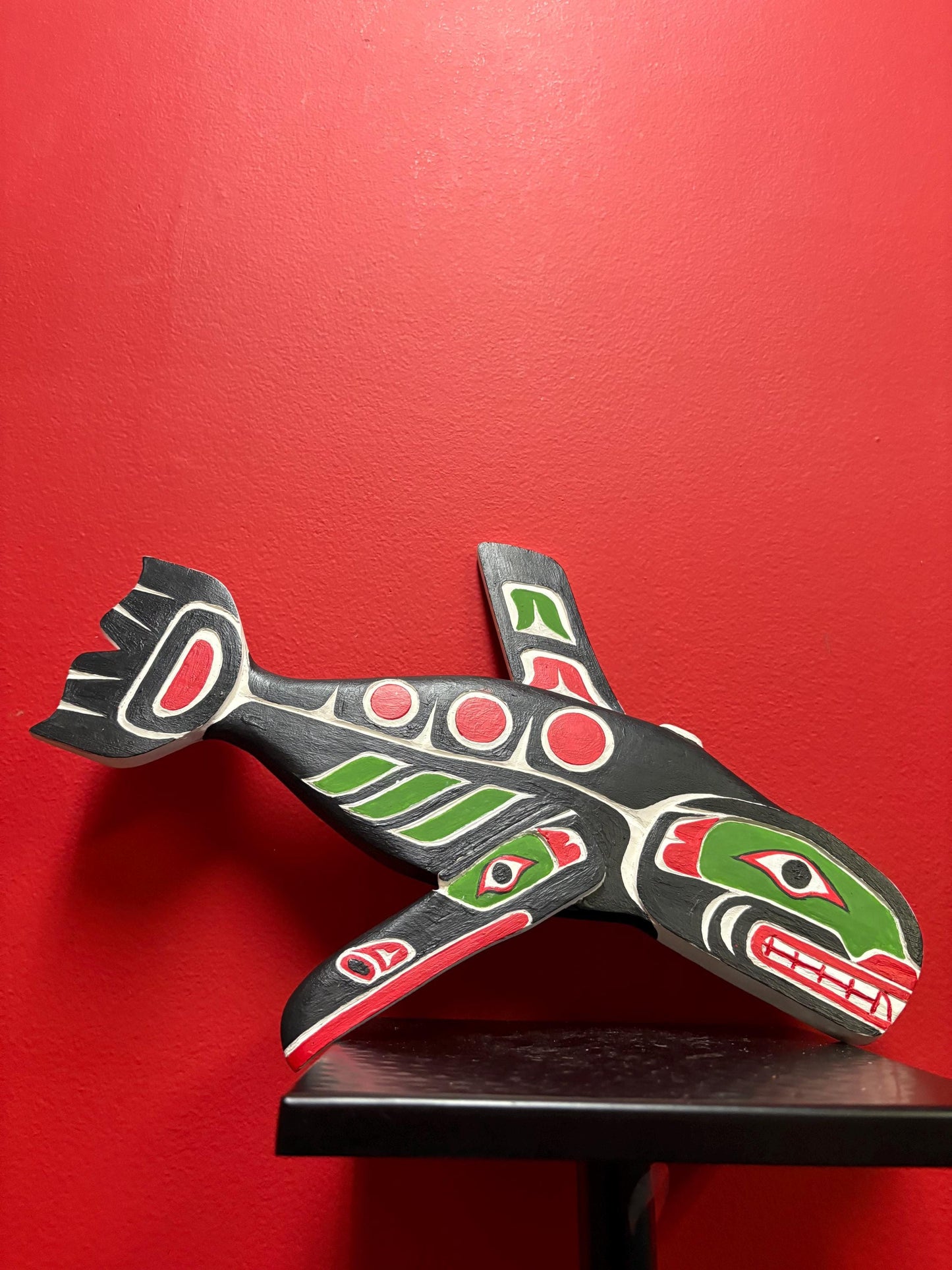 Beautiful indigenous first nation West Coast Brian SCOW alert Bay painted killer whale plaque - 14 x 9 high good value needs hanger