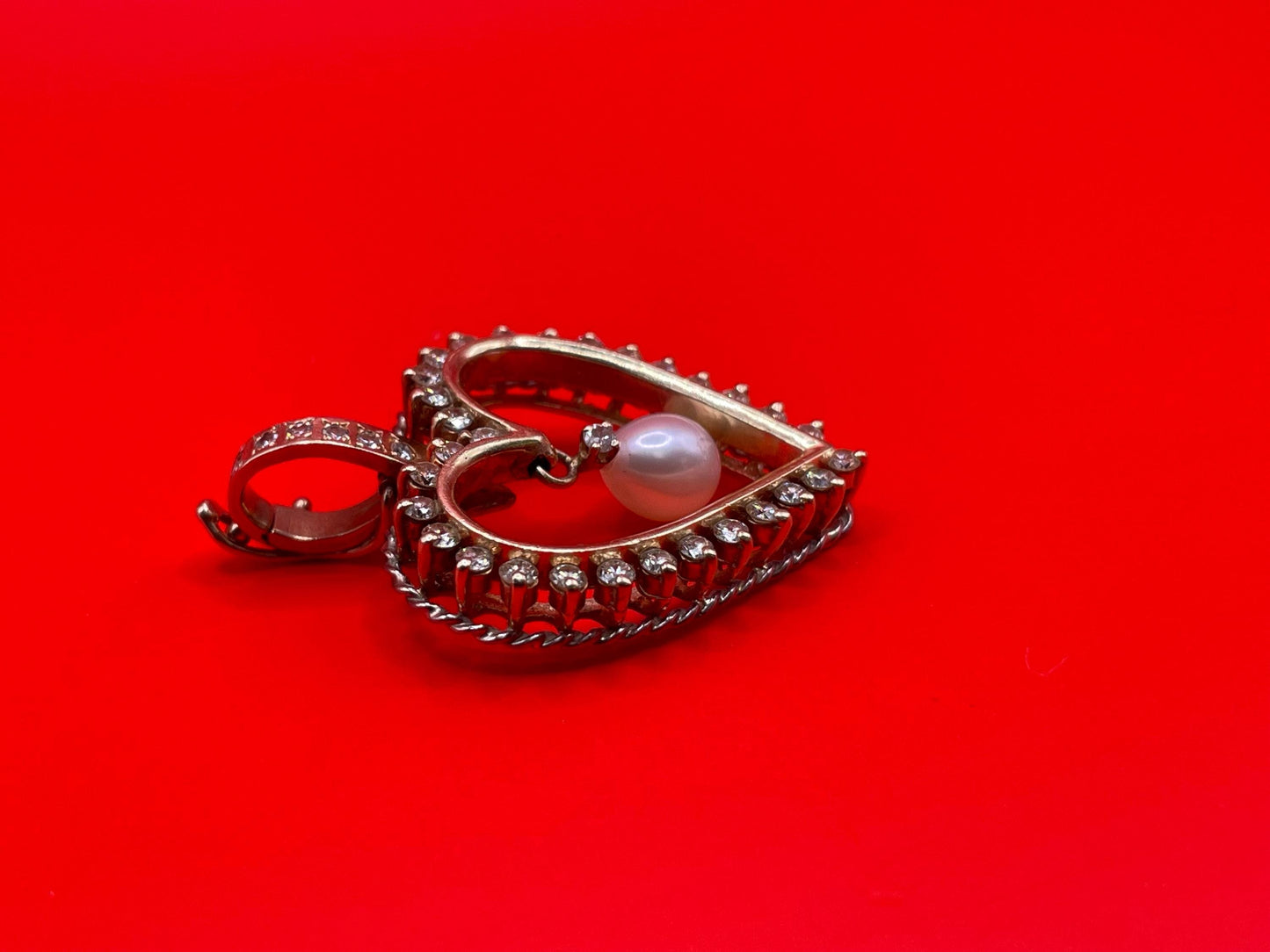 1.5 inch long 14 and 18k Gold, Diamond and pearl Heart pendant great condition - B