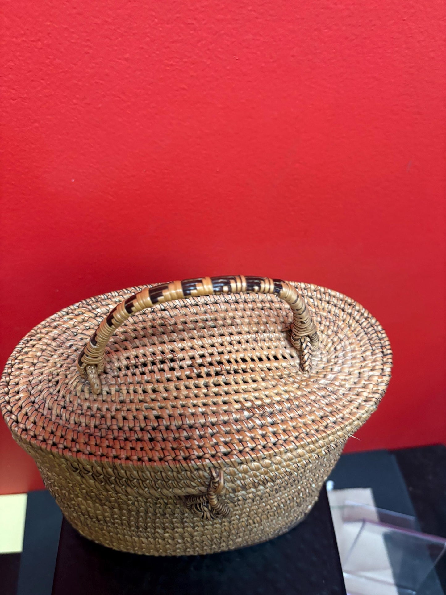 Indigenous first nations weaved basket box 8 x 5 x 9“ high  great value