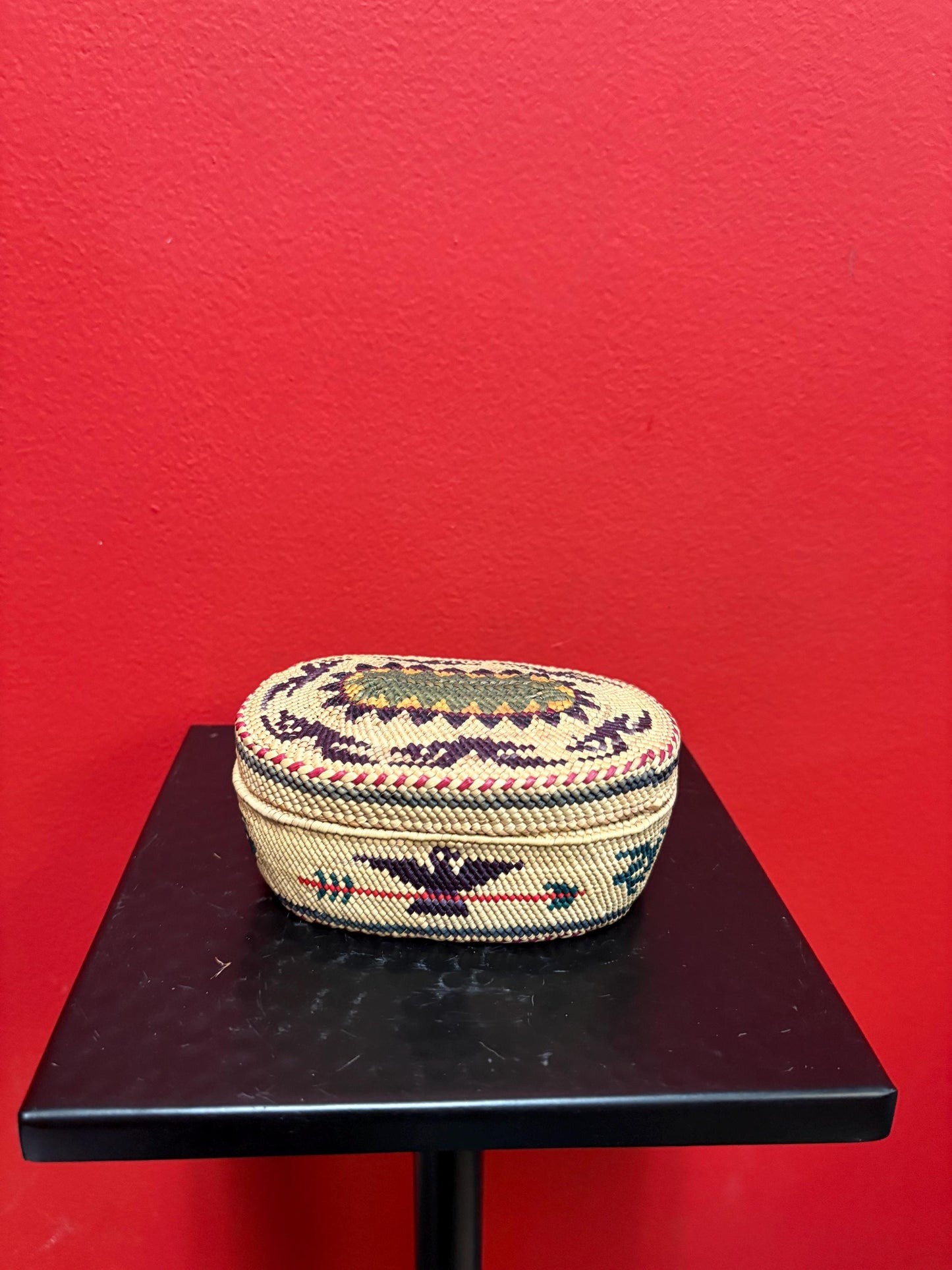 Fabulous 5 1/2 x 3 1/2 x 2 high indigenous first nations coast Salish lidded basket  pristine condition  wow