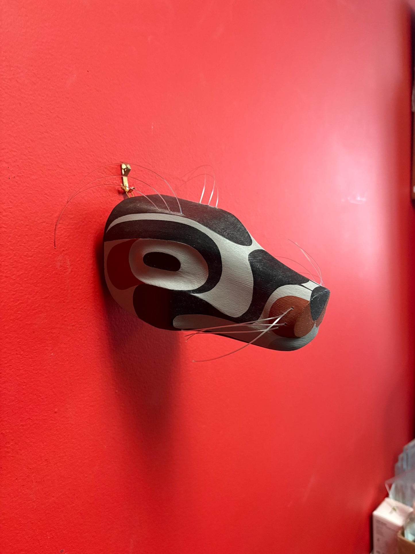 Lovely 7 x 3 1/2 high 3-D painted indigenous First Nations carving of a mouse  great imagery  signed in distinctively  wow