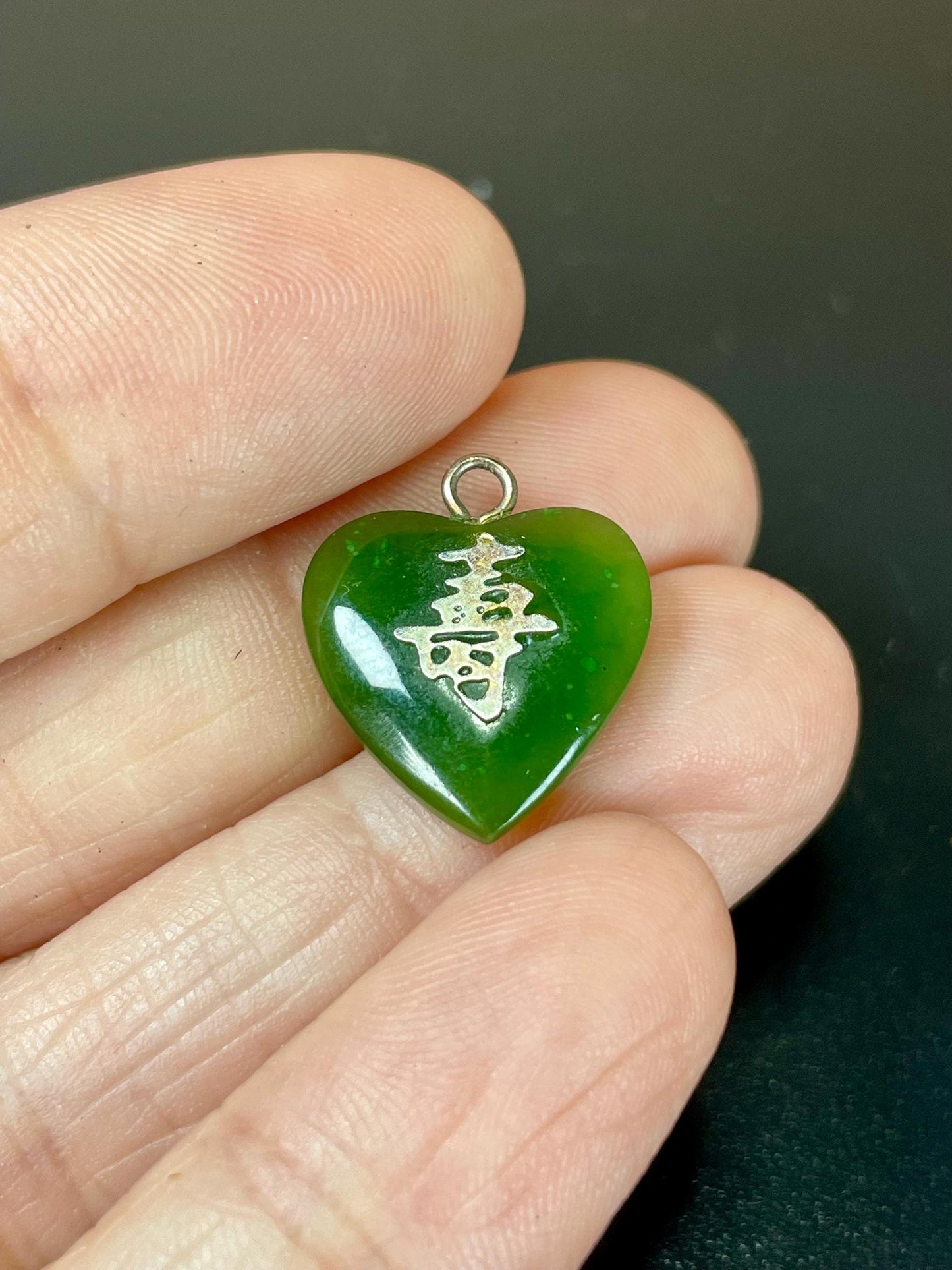 Lovely old Chinese untested, gold and jade pendant beautiful and good value .75 inches long