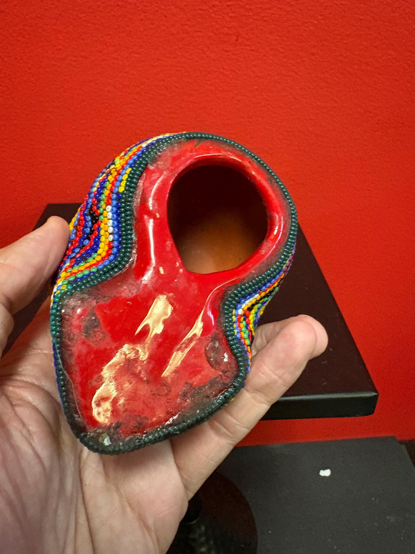 Vintage Huichol Mexican beaded skull statue cracked inside - 3 inches high so cool good value RS