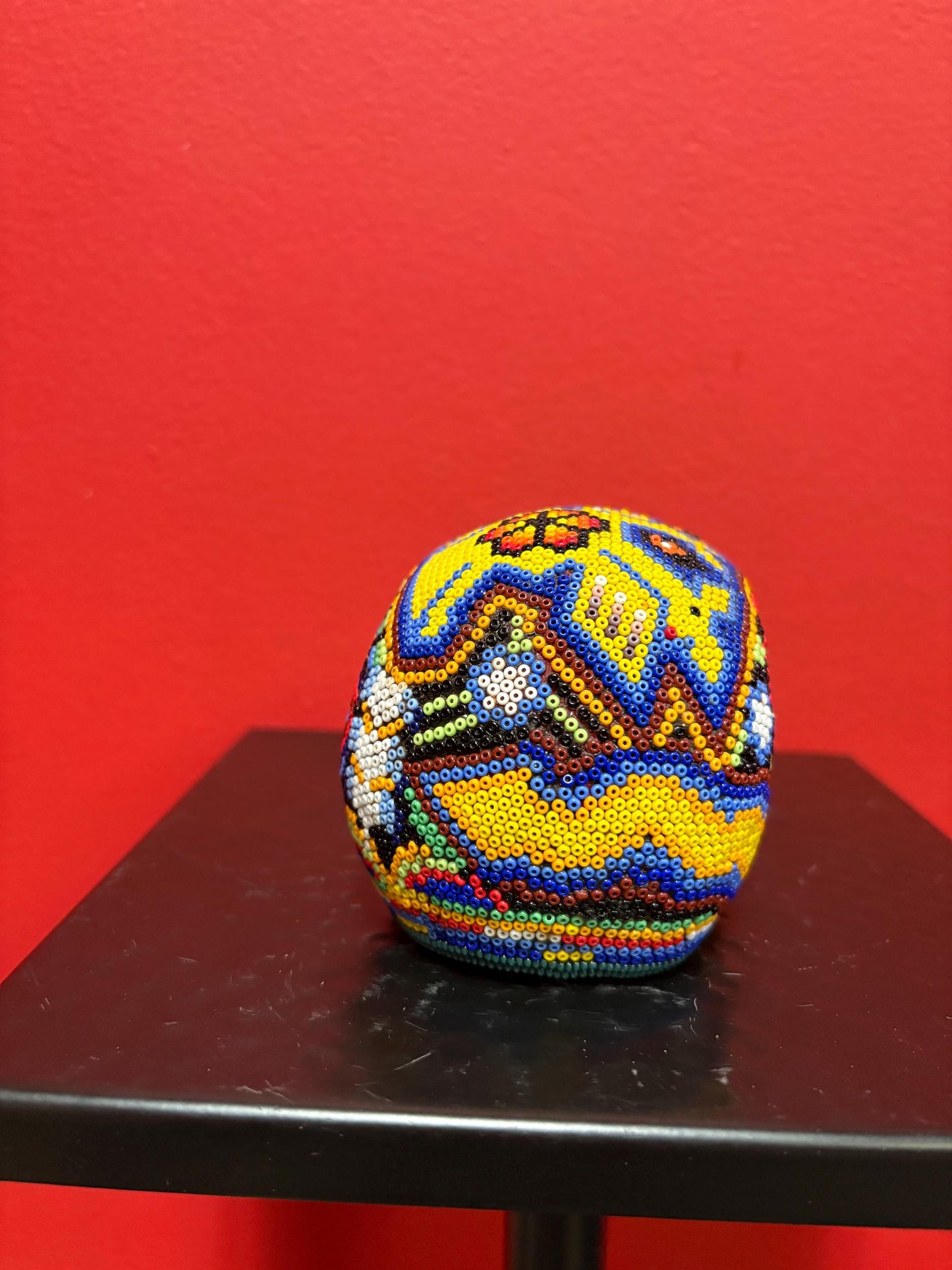 Vintage Huichol Mexican beaded skull statue cracked inside - 3 inches high so cool good value RS
