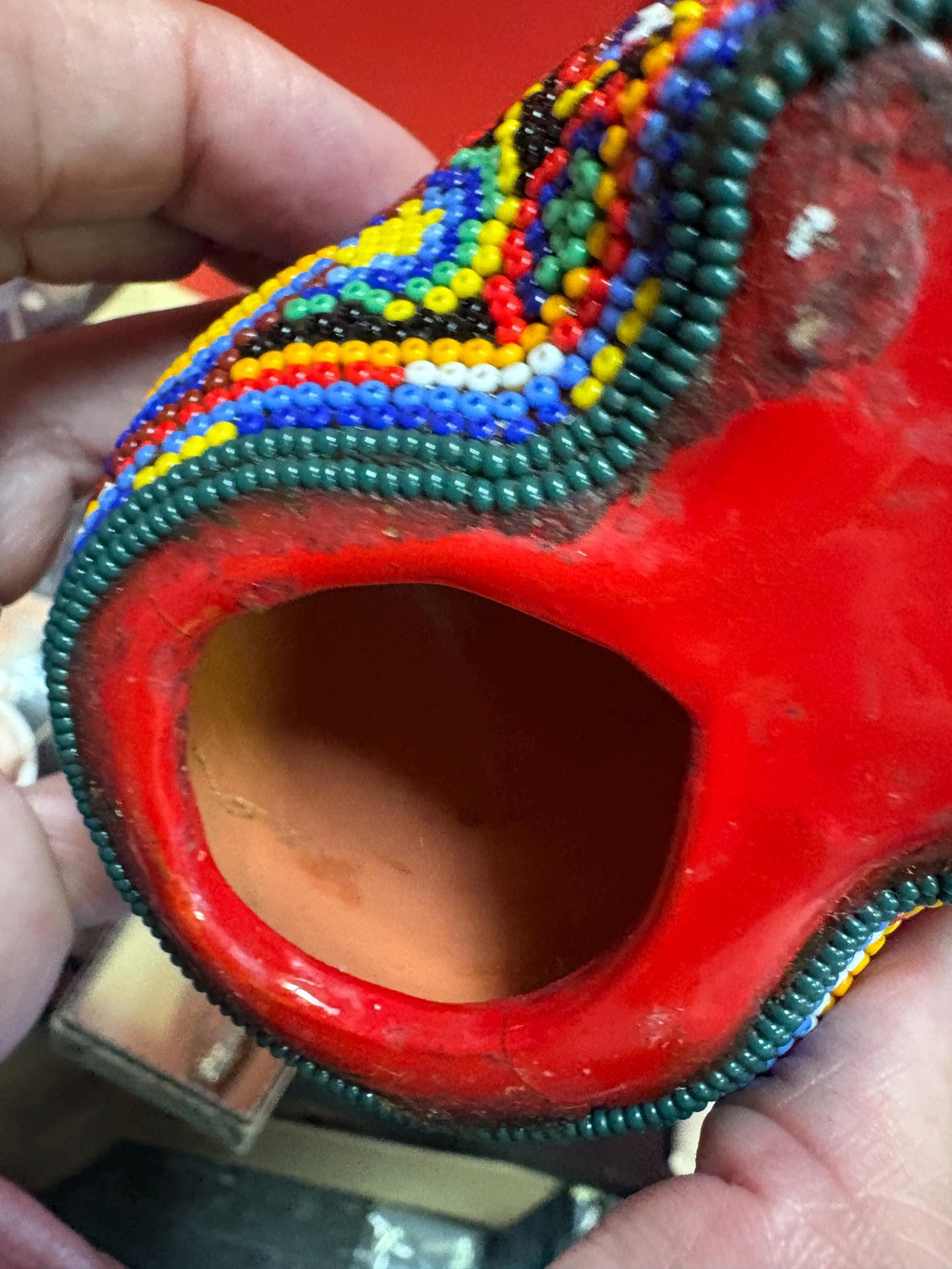 Vintage Huichol Mexican beaded skull statue cracked inside - 3 inches high so cool good value RS