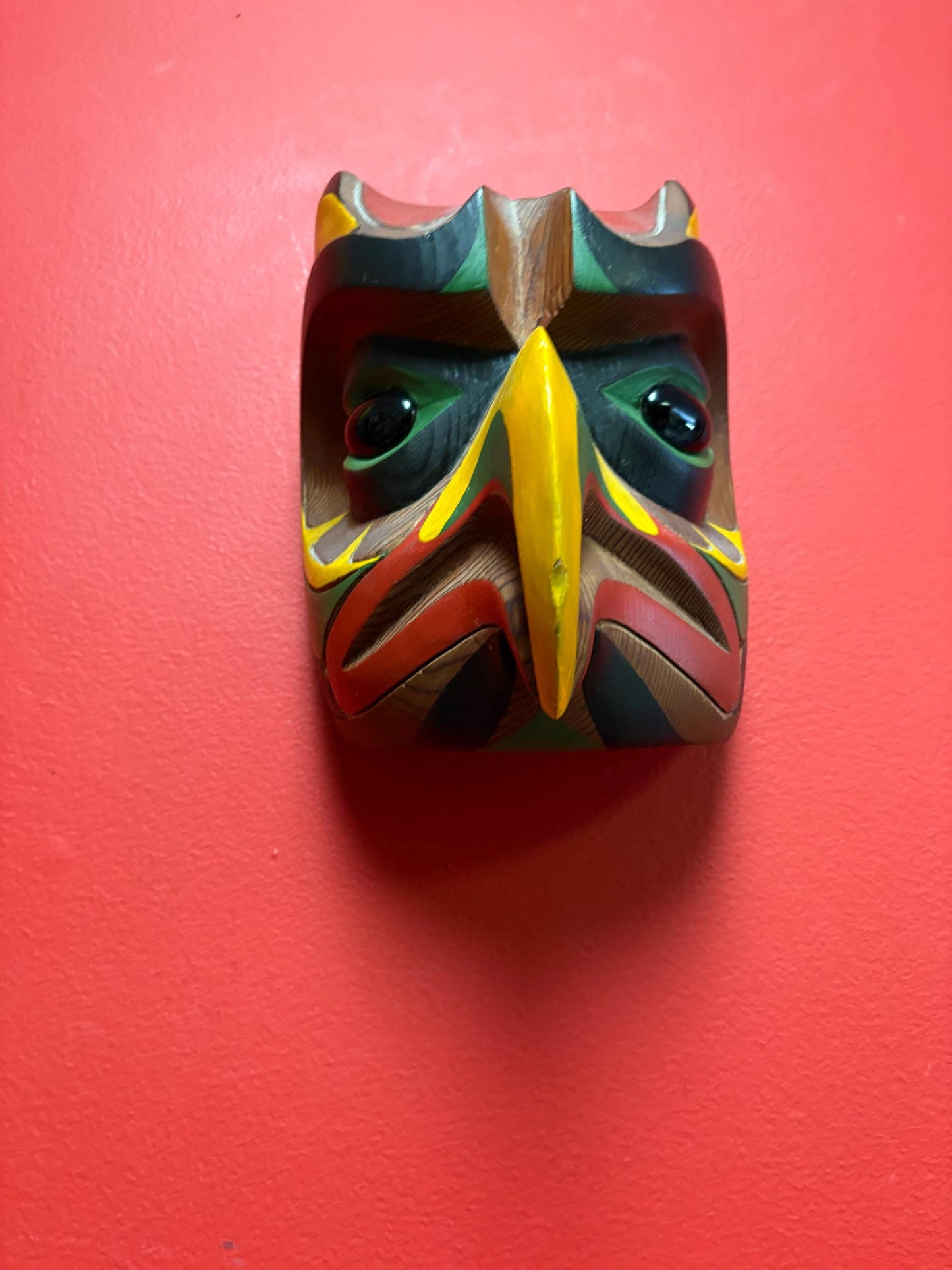 Stunning 7 x 6 wide signed Earl lace polychrome painted owl wisdom mask with glass eyes indigenous first nations pacific north West Coast
