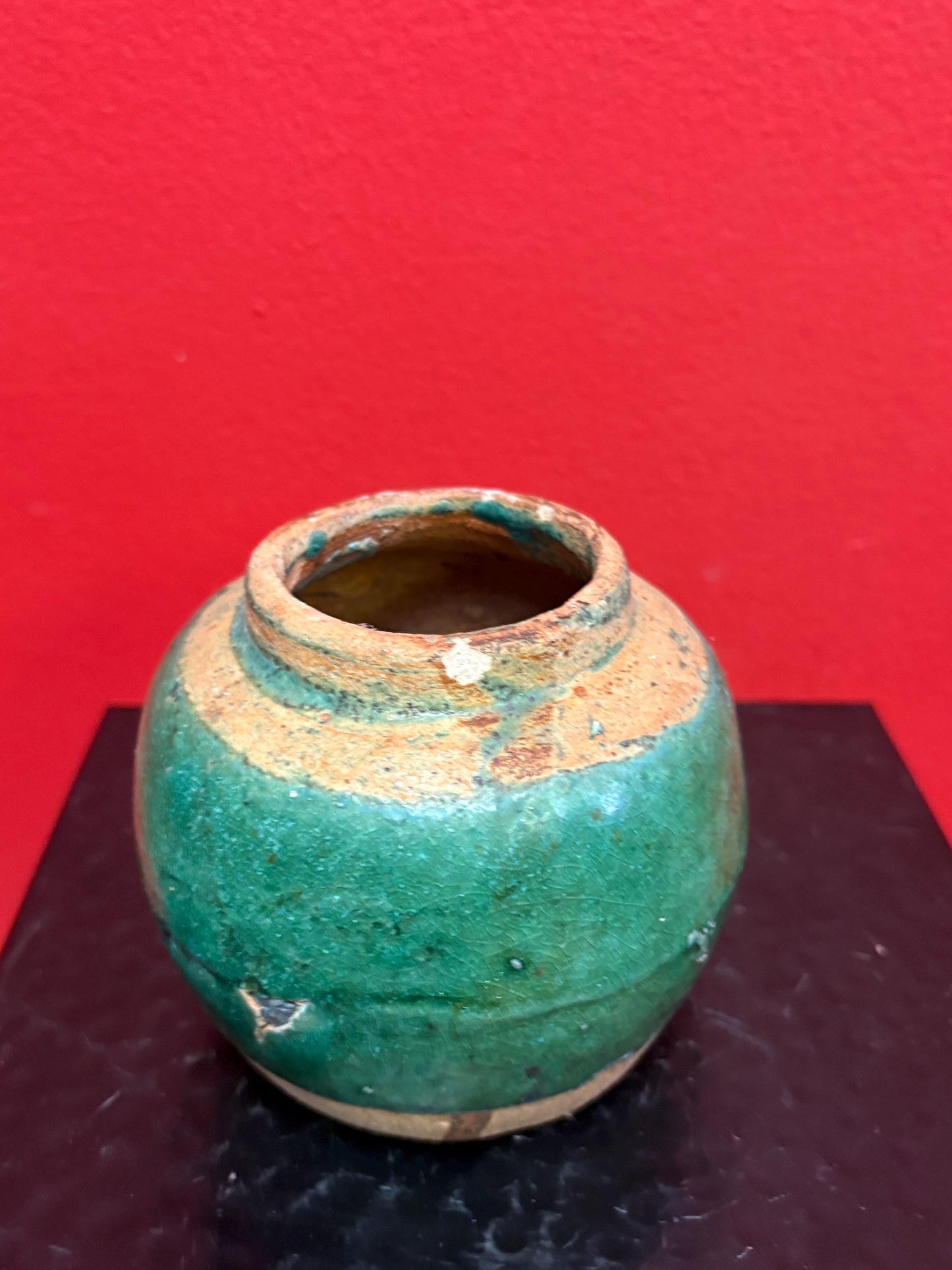 Early ancient Chinese pot with amazing glaze - 4 inches tall good antique condition. See photos.