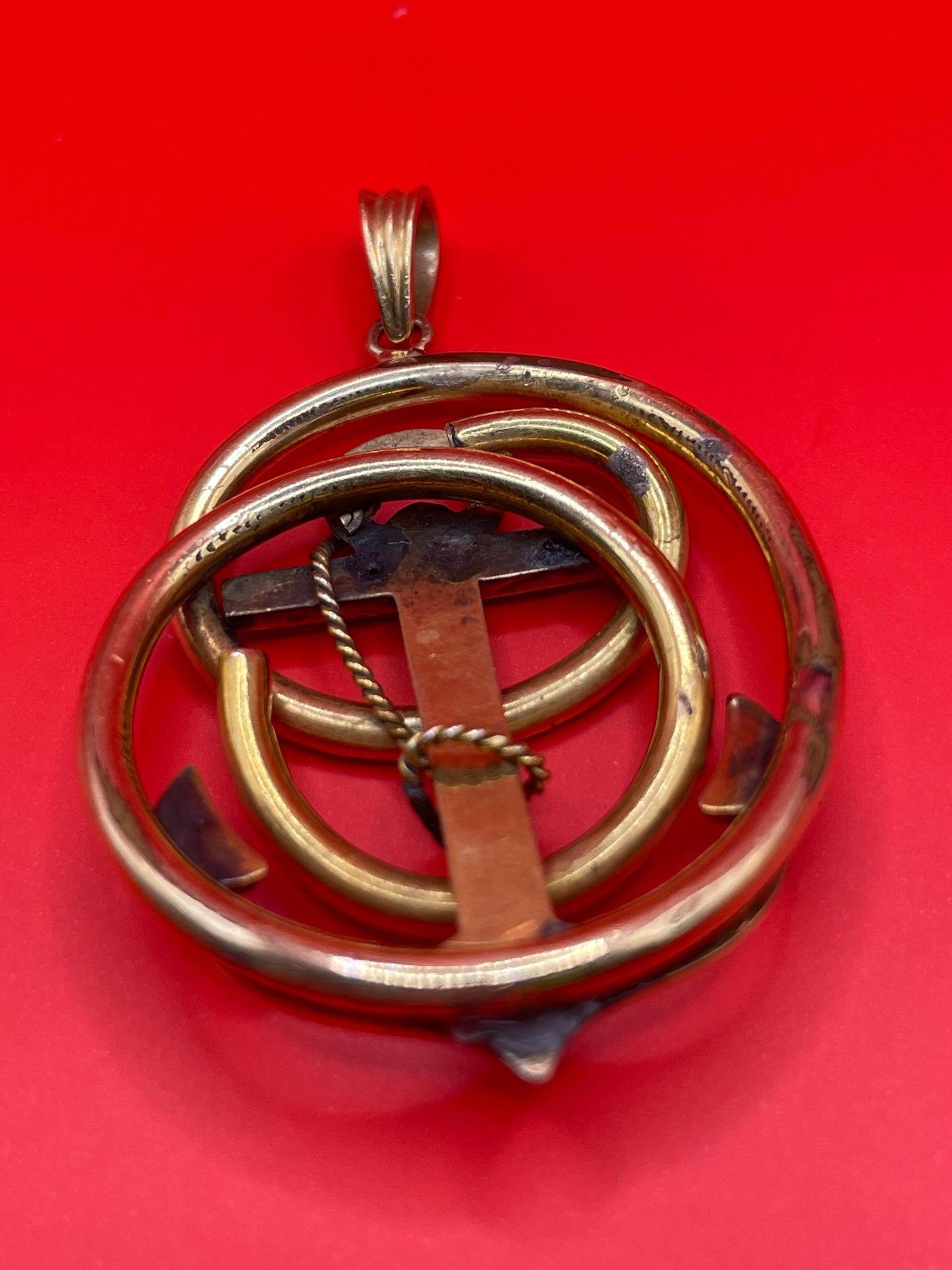 Stunning antique 14k Gold Enamel Pendant - B