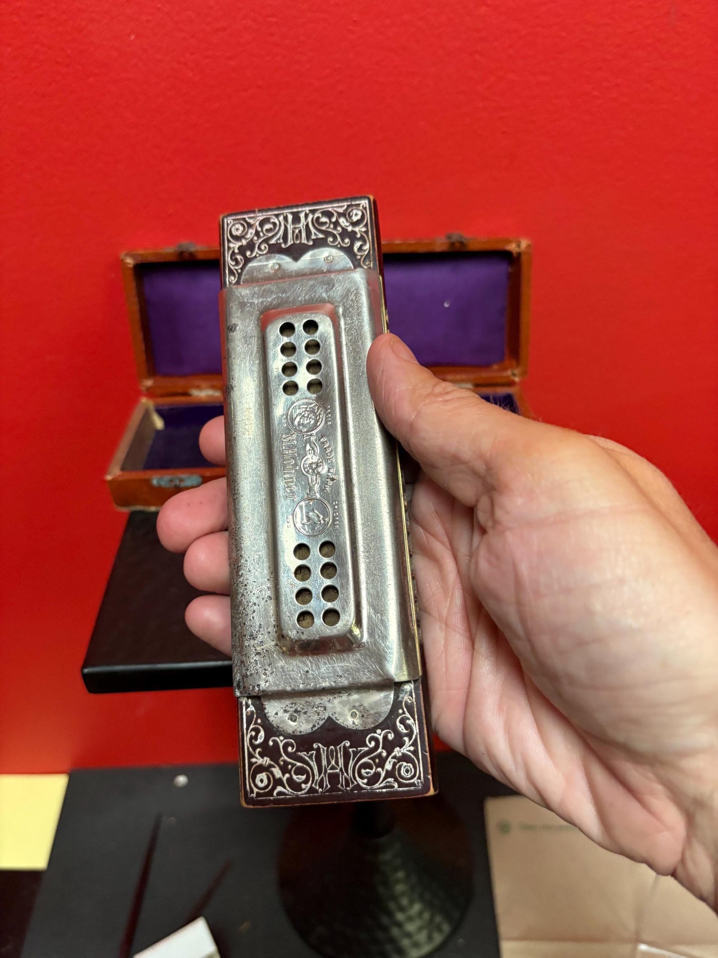 Beautiful antique 7 inch long HOHNER German harmonica great condition in original box - awesome piece - great value