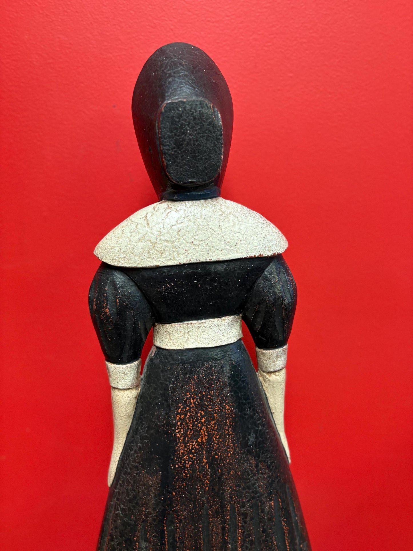 Beautiful older vintage heavy wooden folk art Amish statue of a woman approx 22 inches wow
