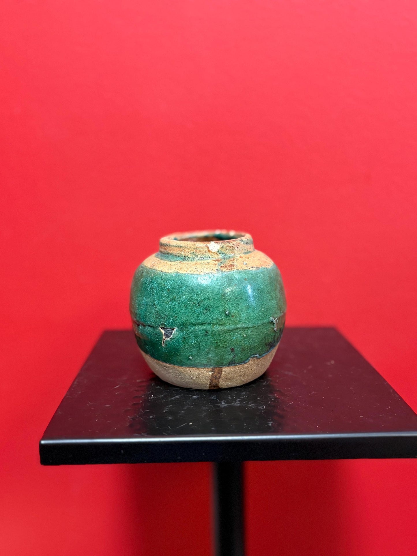 Early ancient Chinese pot with amazing glaze - 4 inches tall good antique condition. See photos.