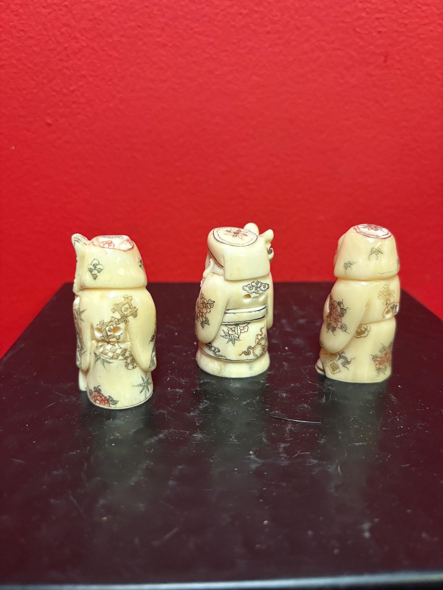 3 BONE signed antique Japanese netsukes price for all lovely detail