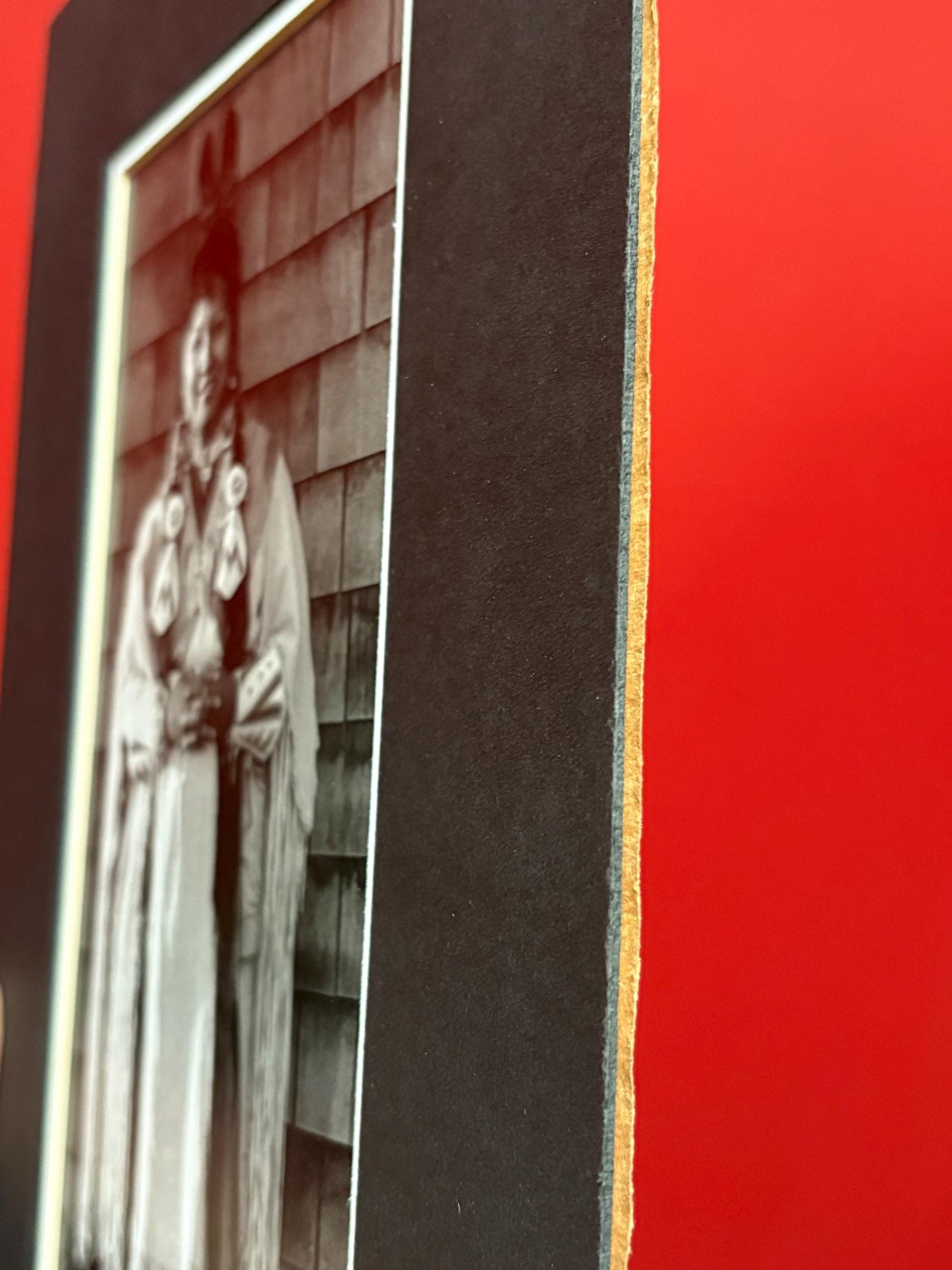 Stunning vintage indigenous first nations Nanaimo black-and-white photograph signed on back  wow   - 14 x 9 wide