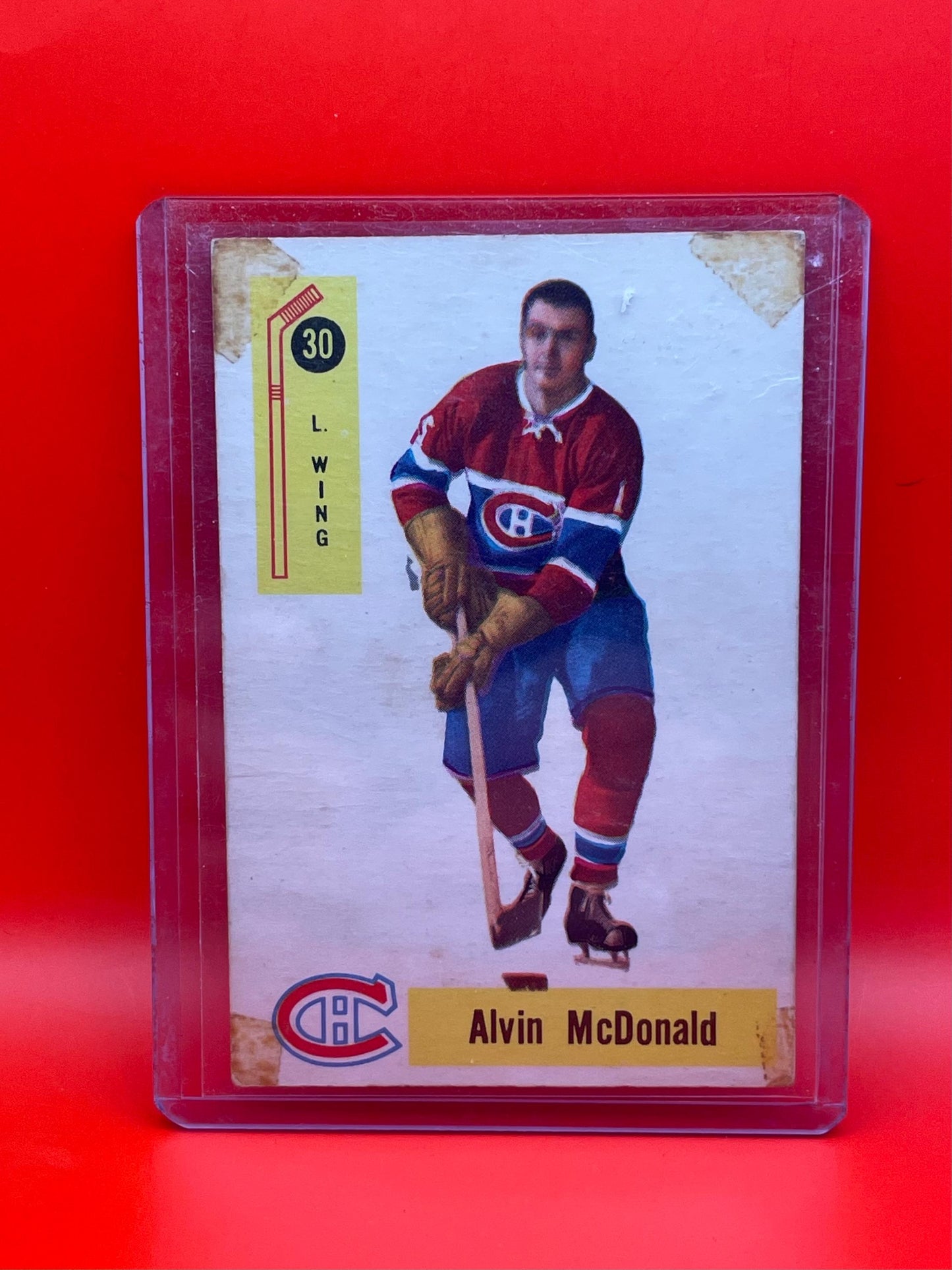 1953 Montreal Canadians Hockey Cards in Sleeves