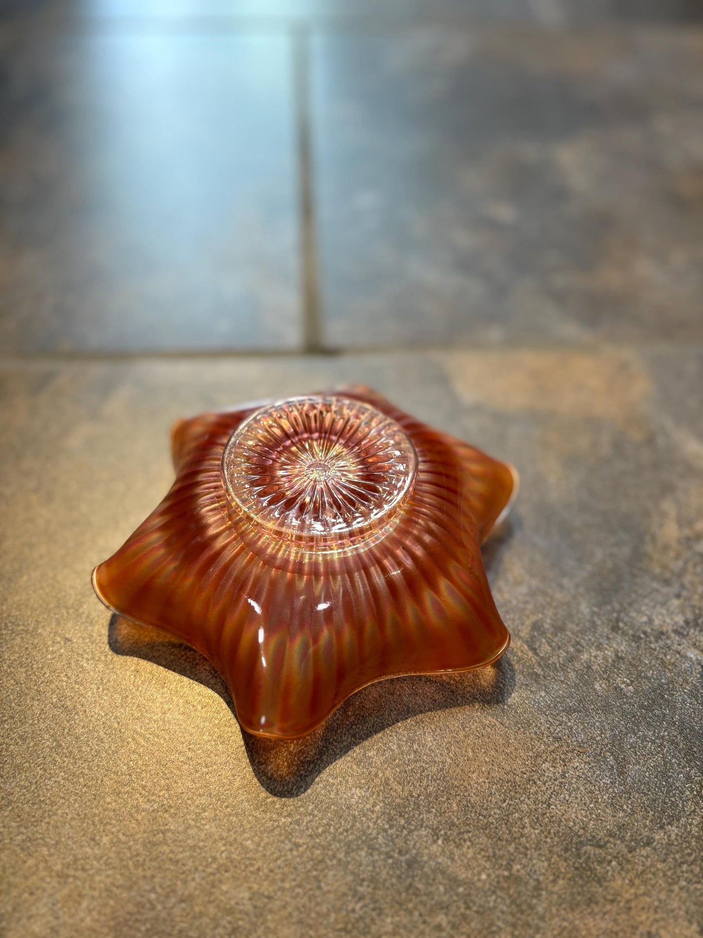Lovely 6 inch carnival glass dish in perfect condition