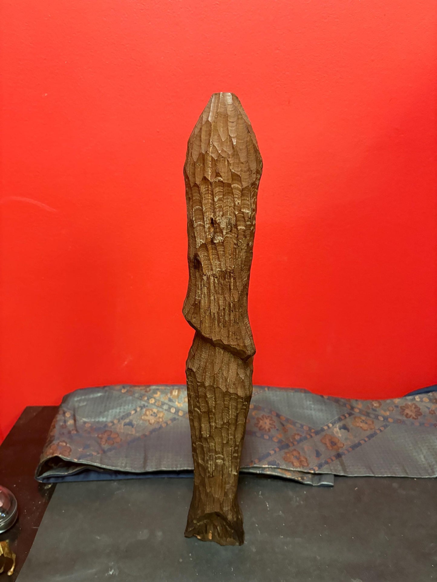 Lovely vintage African 19 inch tall totem pole statue great value