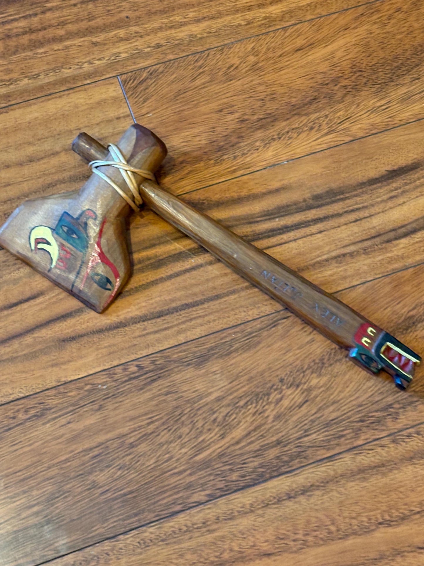 lovley 13 x 6 inch older native indigenous wooden painted Tomohawk unique and amazing great value