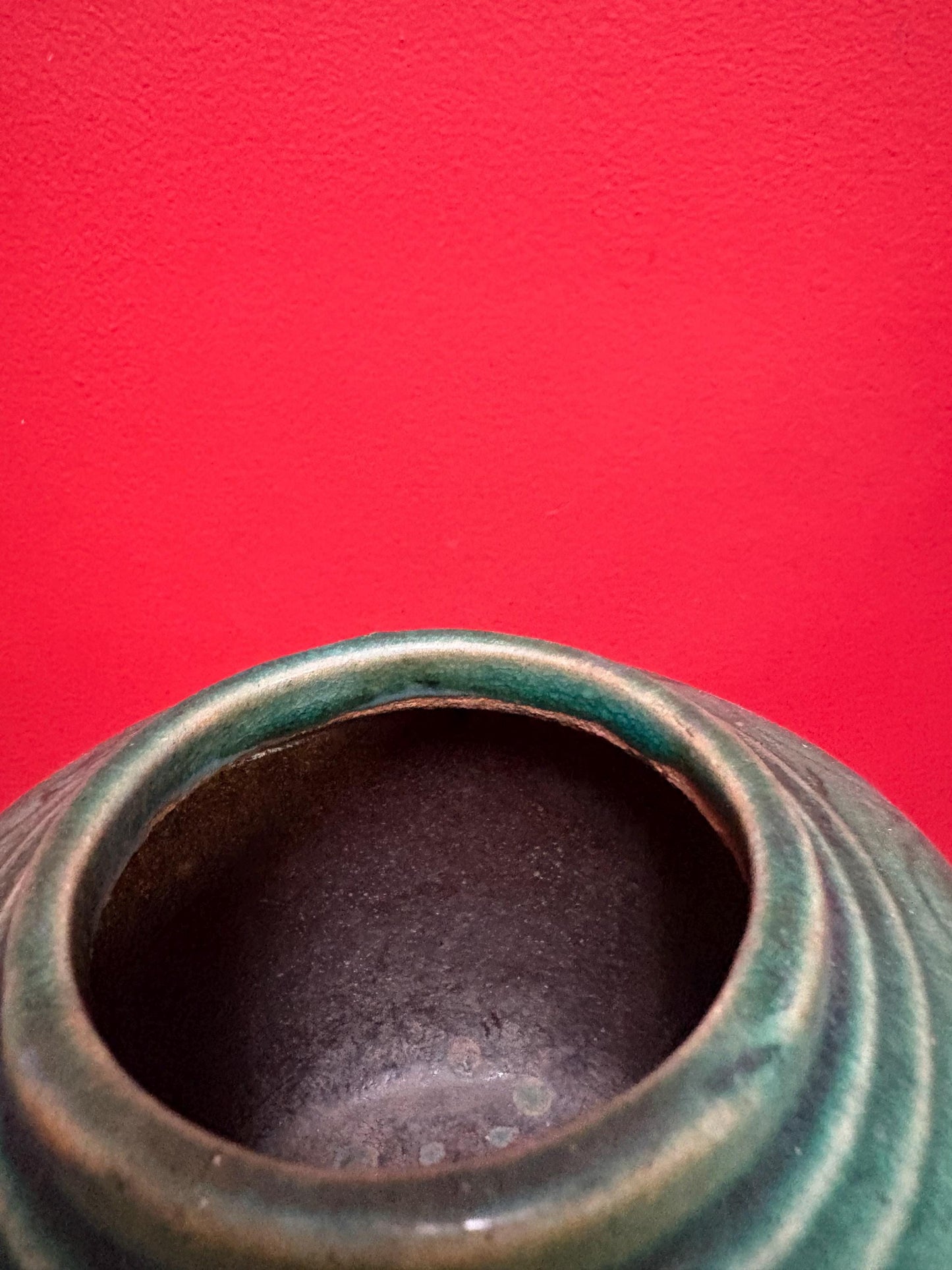 big Chinese antique Ginger jar in great condition 5 inches tall great value