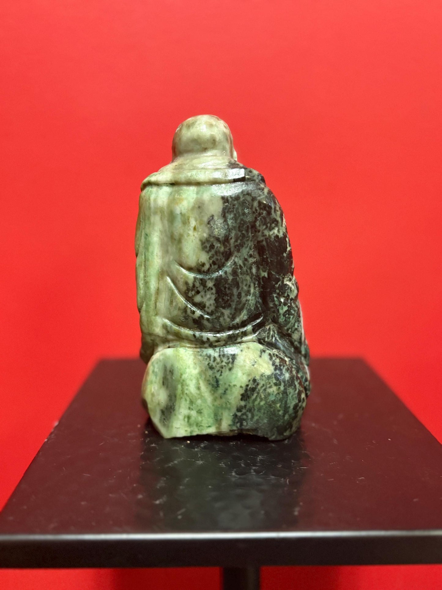 Beautiful moss jade 6.5 inch statue wonderful detail and quality great value
