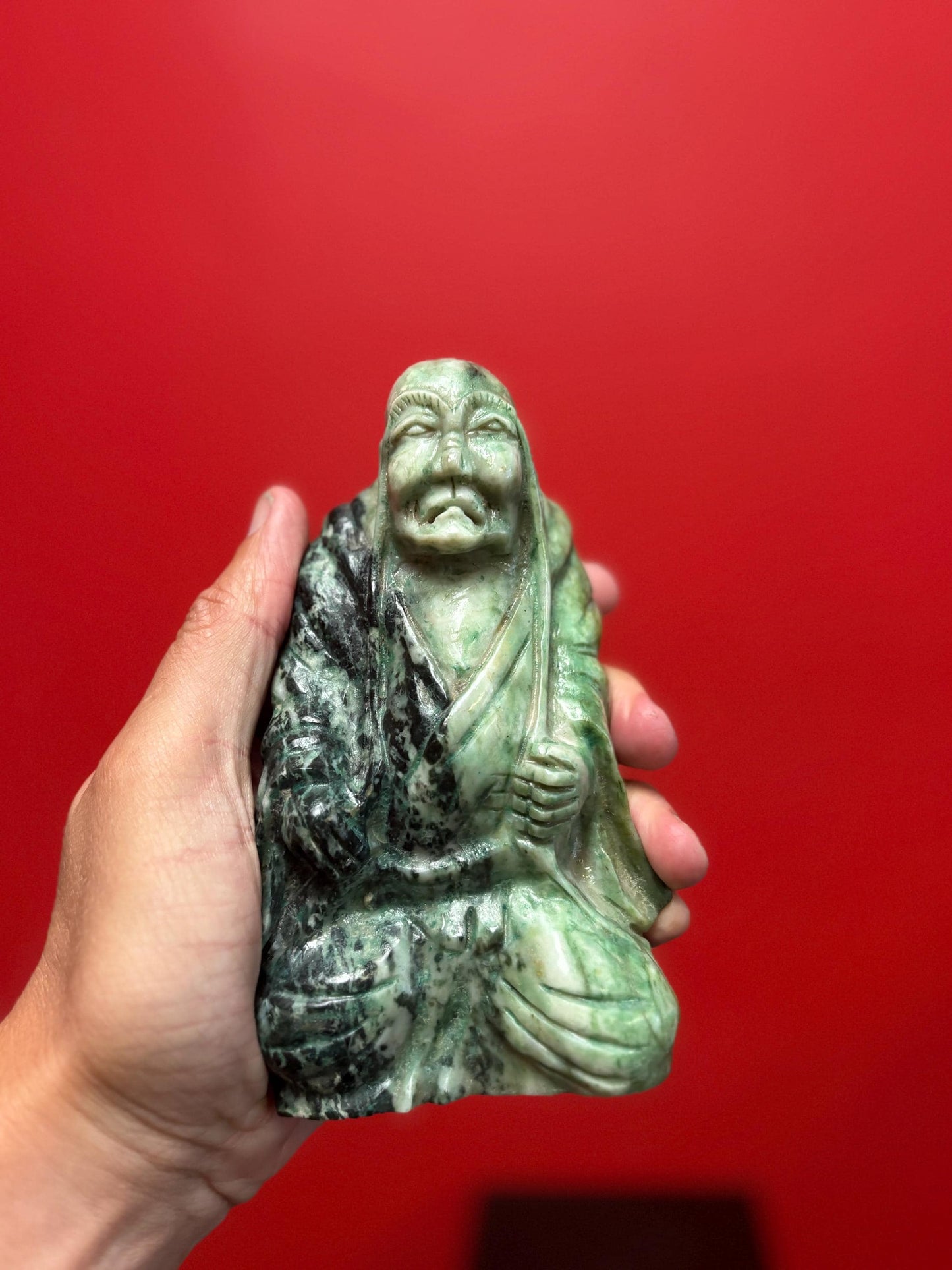 Beautiful moss jade 6.5 inch statue wonderful detail and quality great value