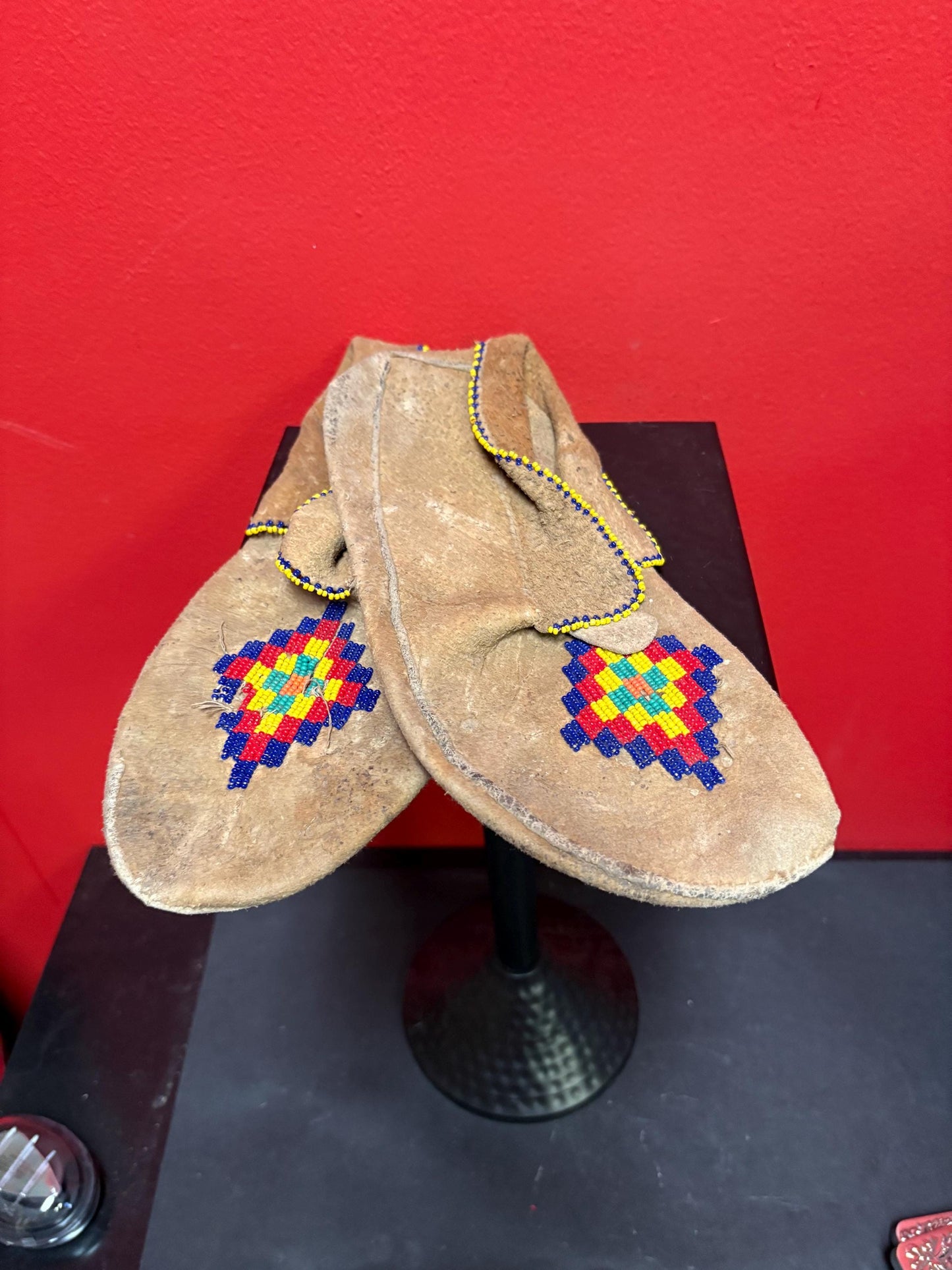 Lovely indigenous first nation Pacific Northwest coast beaded and leather moccasin shoes 10 inches long as is condition- decorational